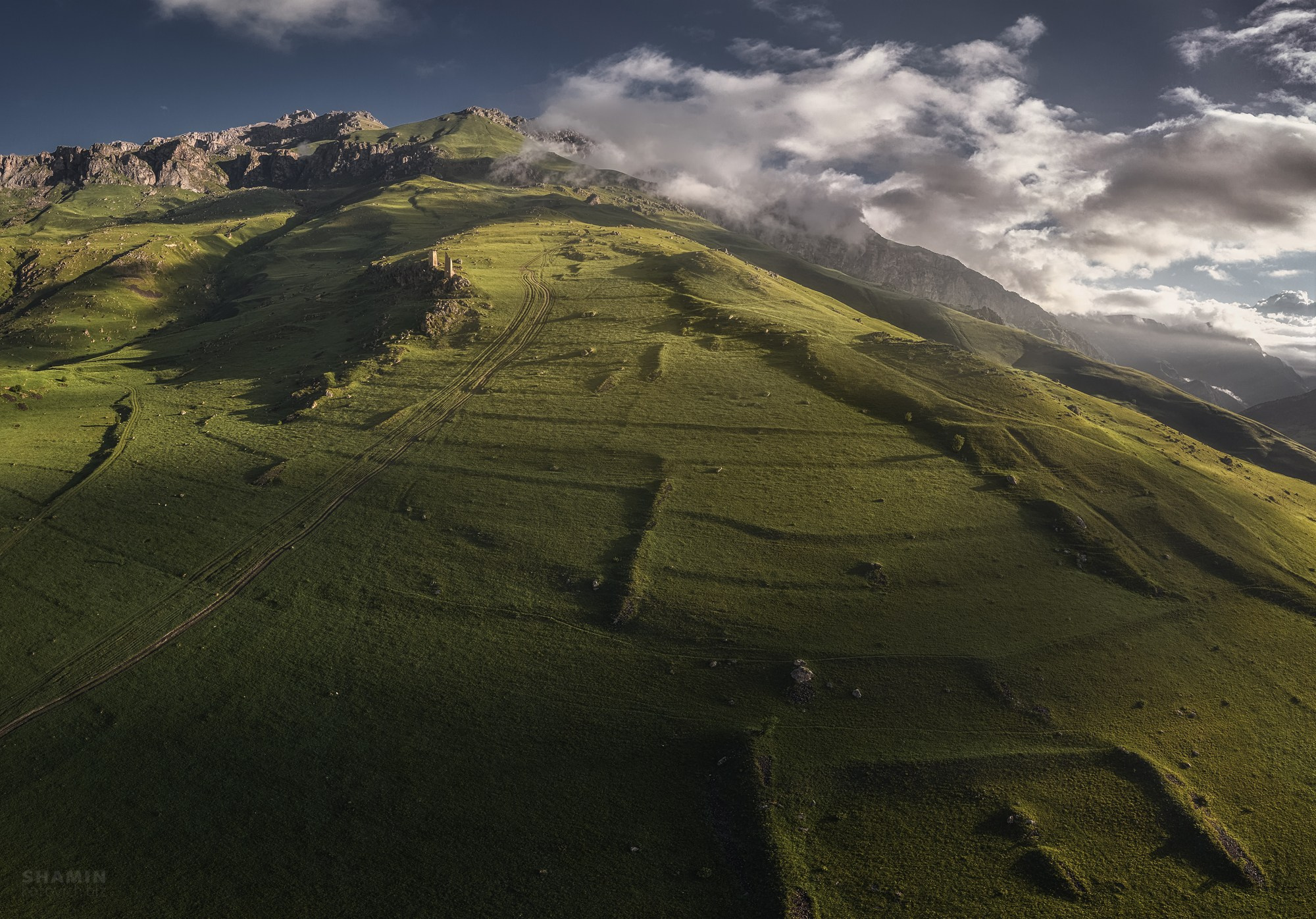 Пейзажи Кавказа: Домбай, Эльбрус, Кисловодск, Минеральные Воды, горы и ледники. Ночной и арт-пейзаж, светопись и атмосфера Кавказа. Фотограф Константин Шамин