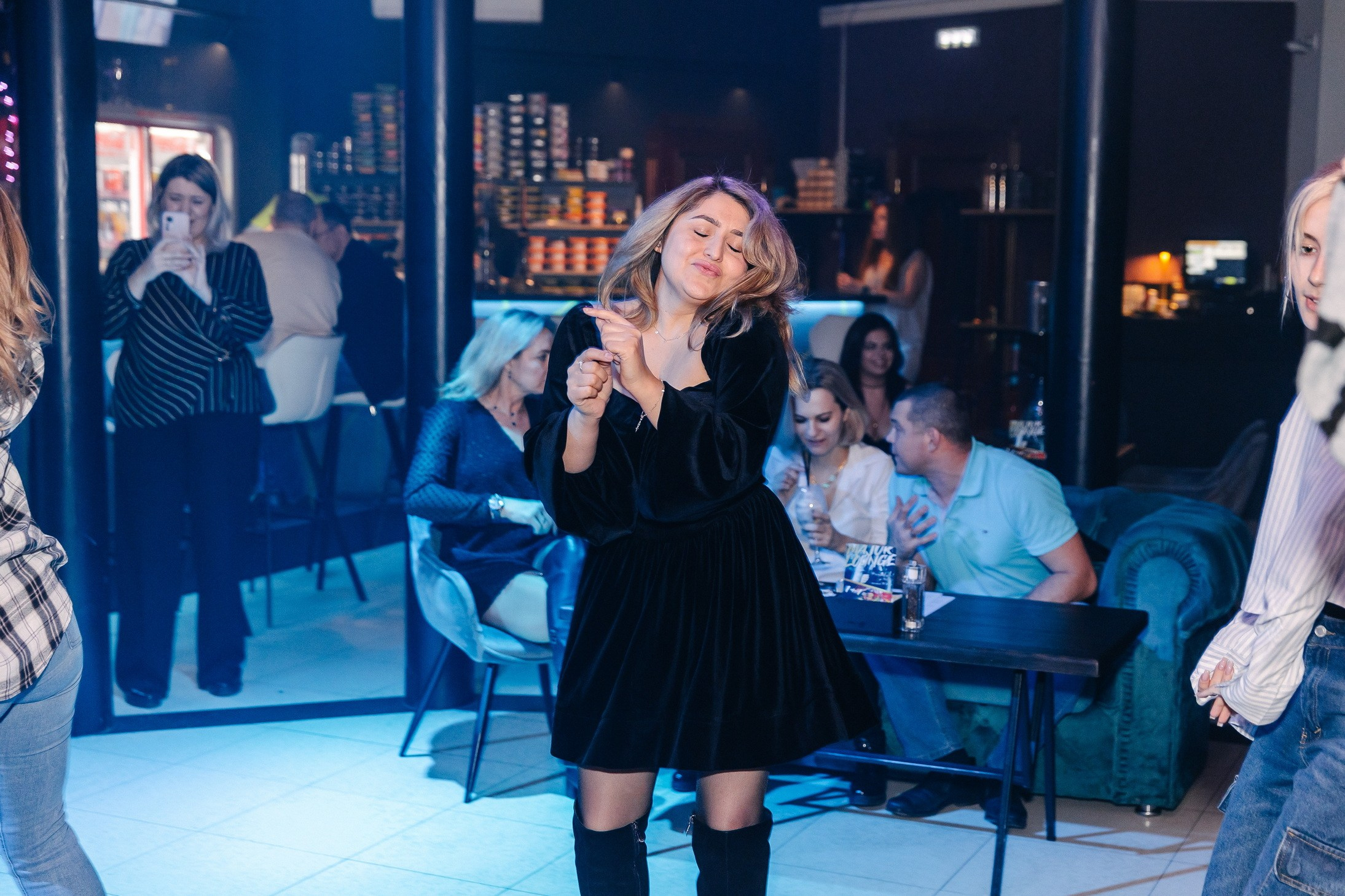 23 февраля в лаунж-баре Major 2024. Свадебный, семейный и детский фотограф в Калининграде Елена Кравцова