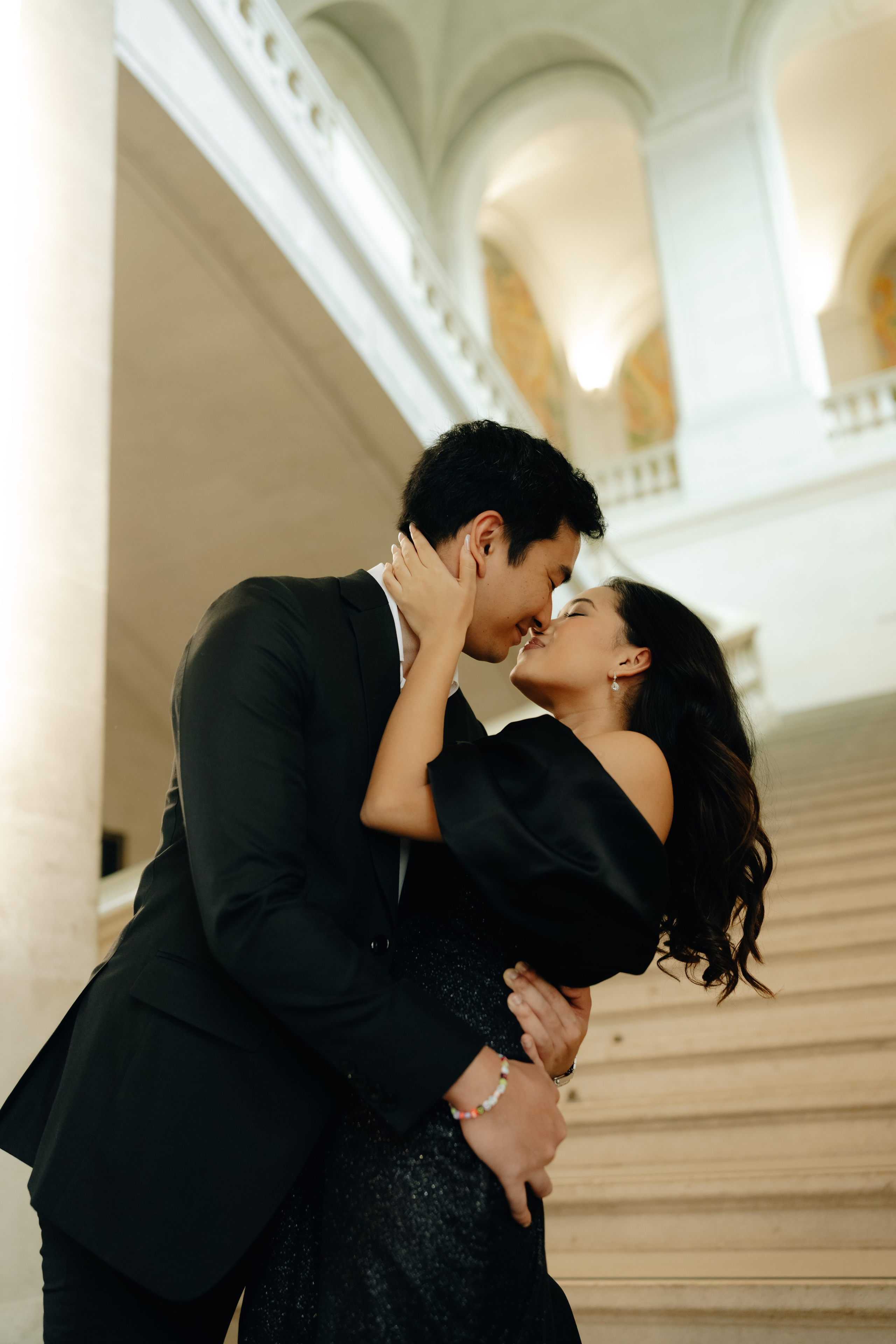 Fifi & Shamil | The Museum of Art. Профессиональный свадебный фотограф в Женеве и Швейцарии | Таня Вовчецкая