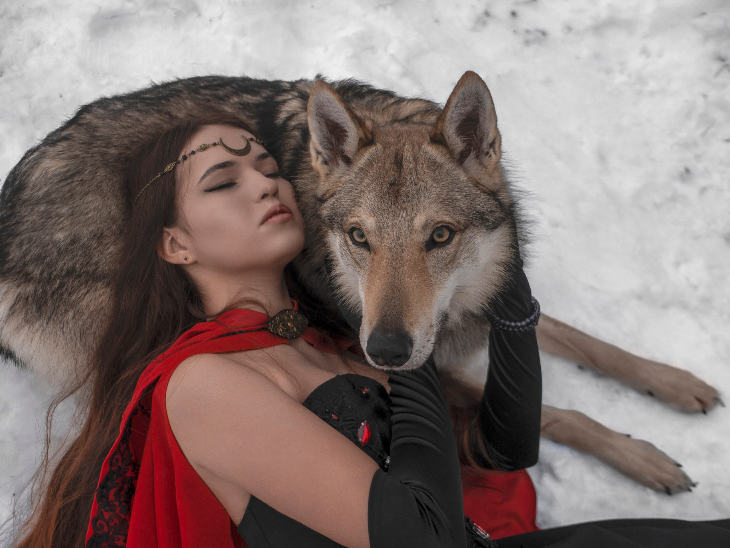 Валерия и влчак. Арт фотограф, женский фотограф Москва