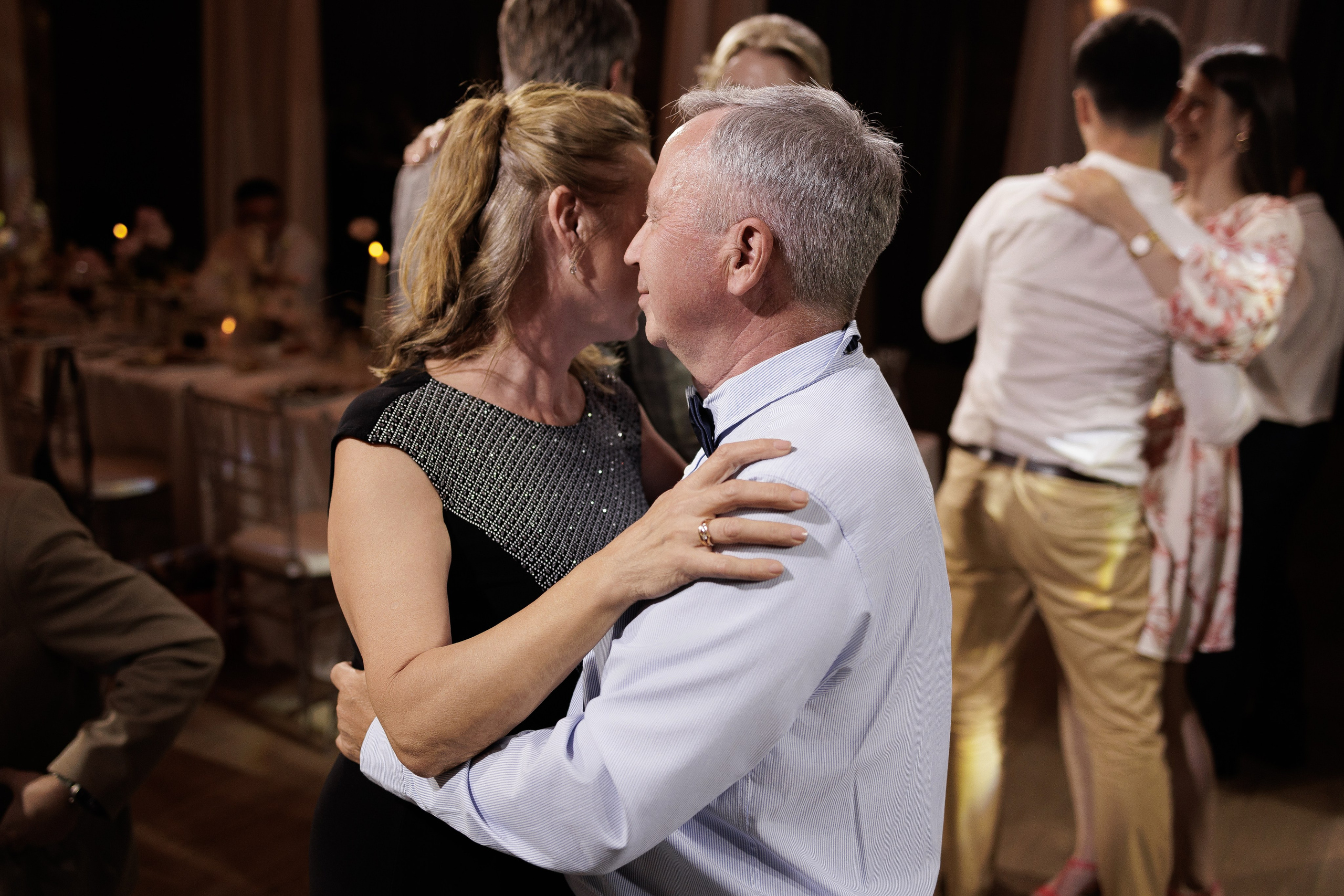 Пройдусь по тебе мурашками. Свадебный фотограф в Москве | Профессиональный фотограф | Выгодные цены на услуги