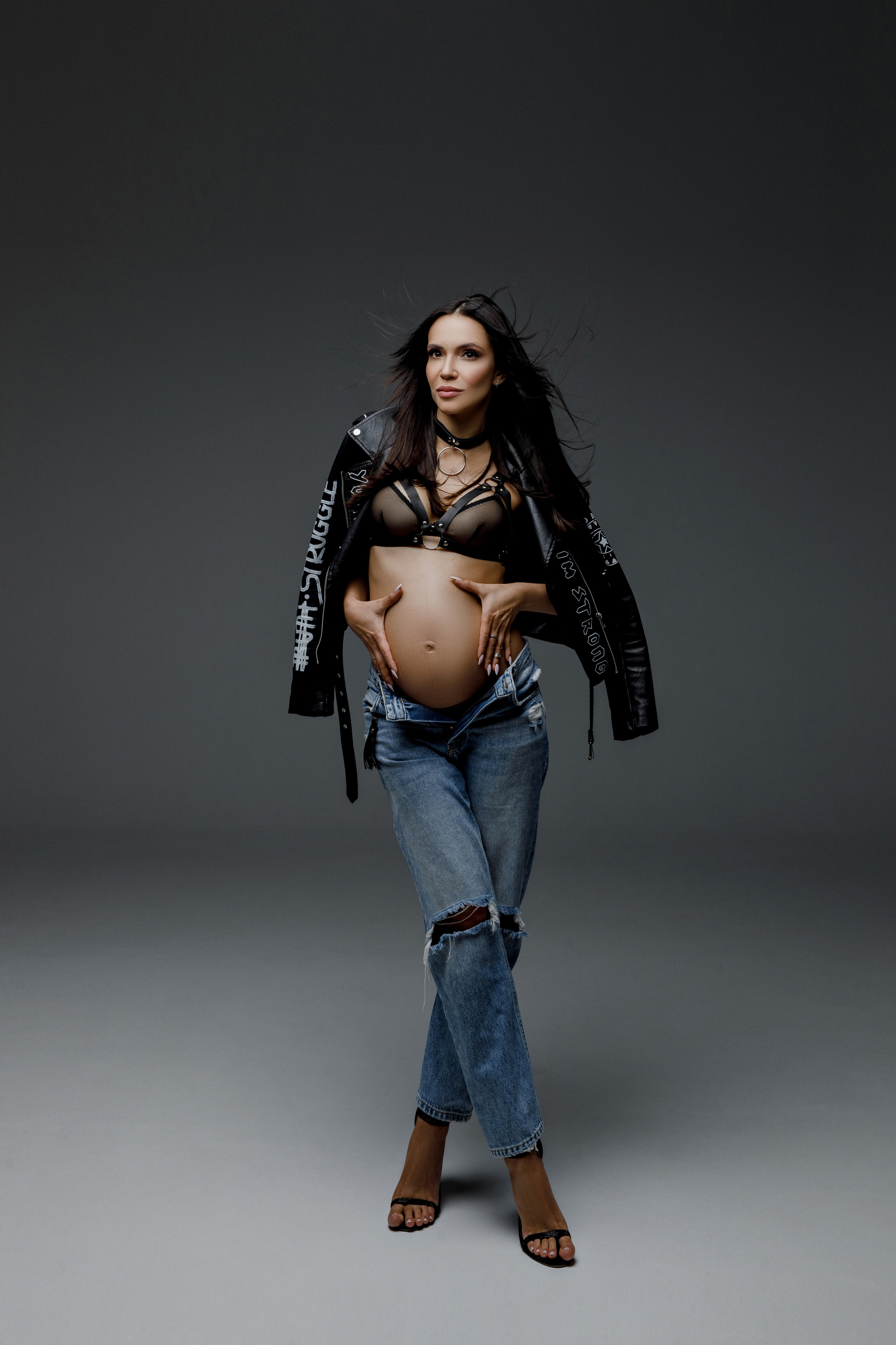 Rock Baby. NatalieDmi — фотосессия беременности, семейный фотограф, портрет