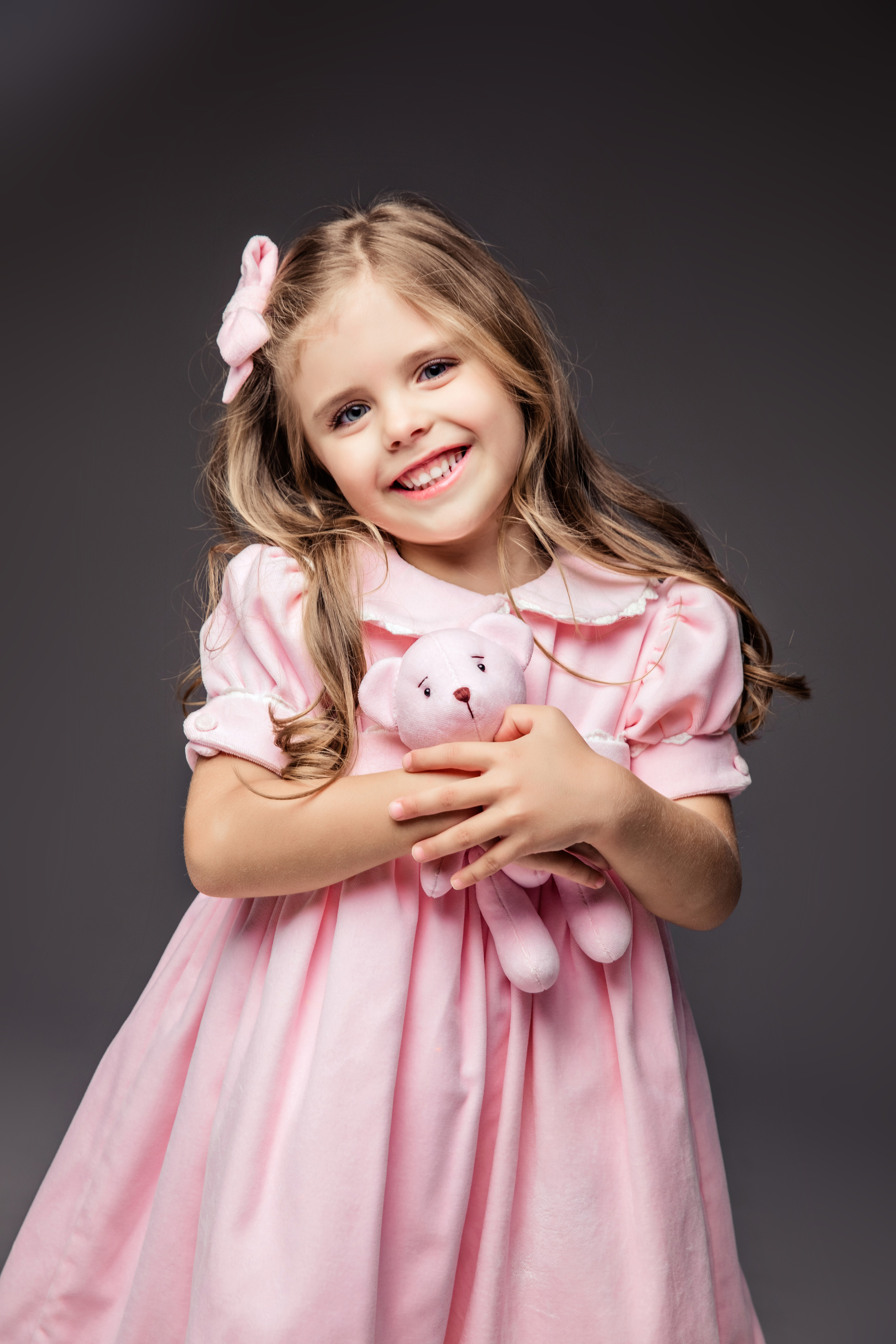 Ксения и Мира. NatalieDmi — фотосессия беременности, семейный фотограф, портрет