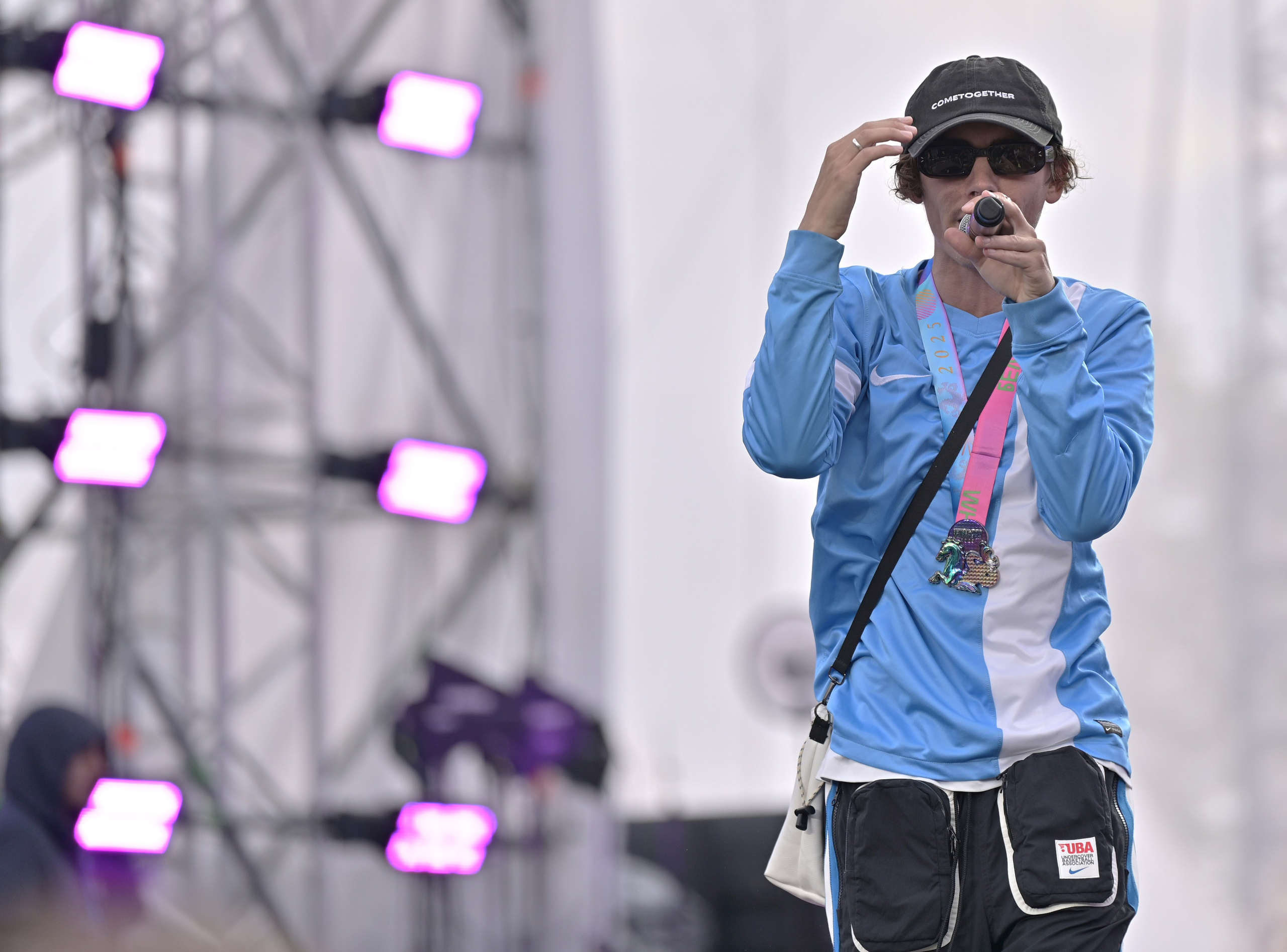 ART | FASHION | PODIUMS |SHOW