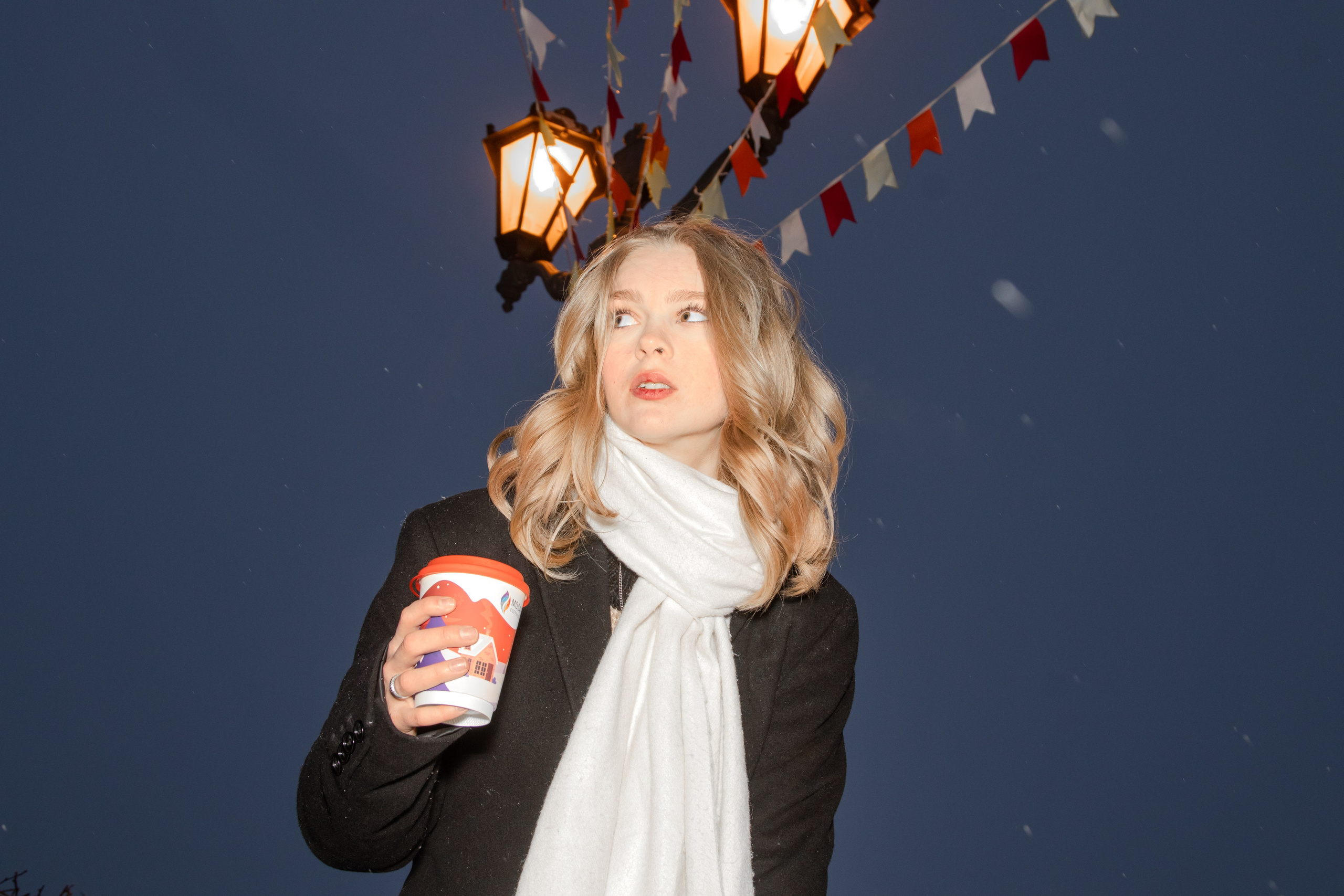 ЖЕНСКИЙ ПОРТРЕТ. K0T0F3Y