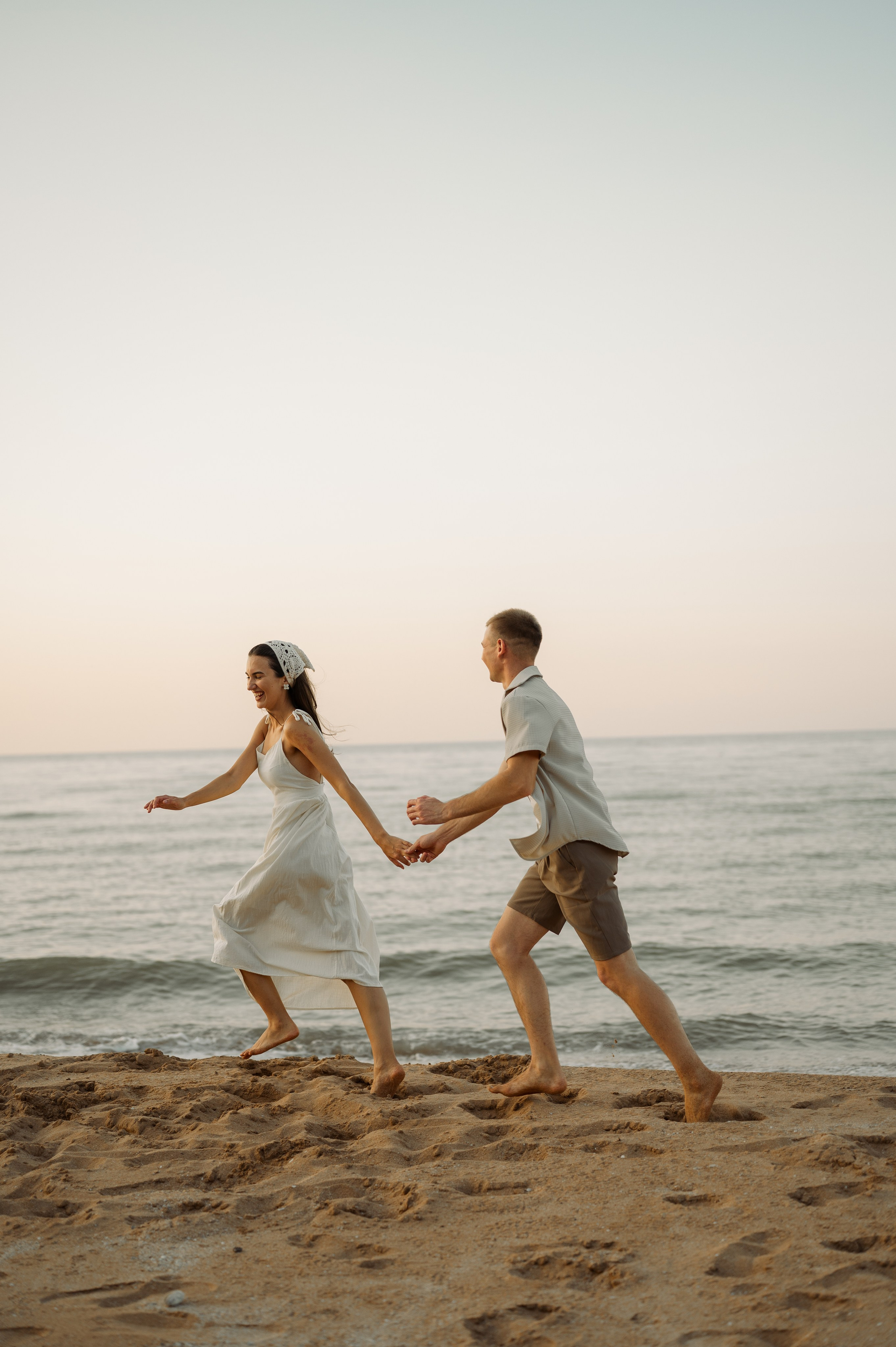 Предсвадебная съёмка на море🌊. Свадебный и семейный фотограф в Краснодаре Алина Мельник