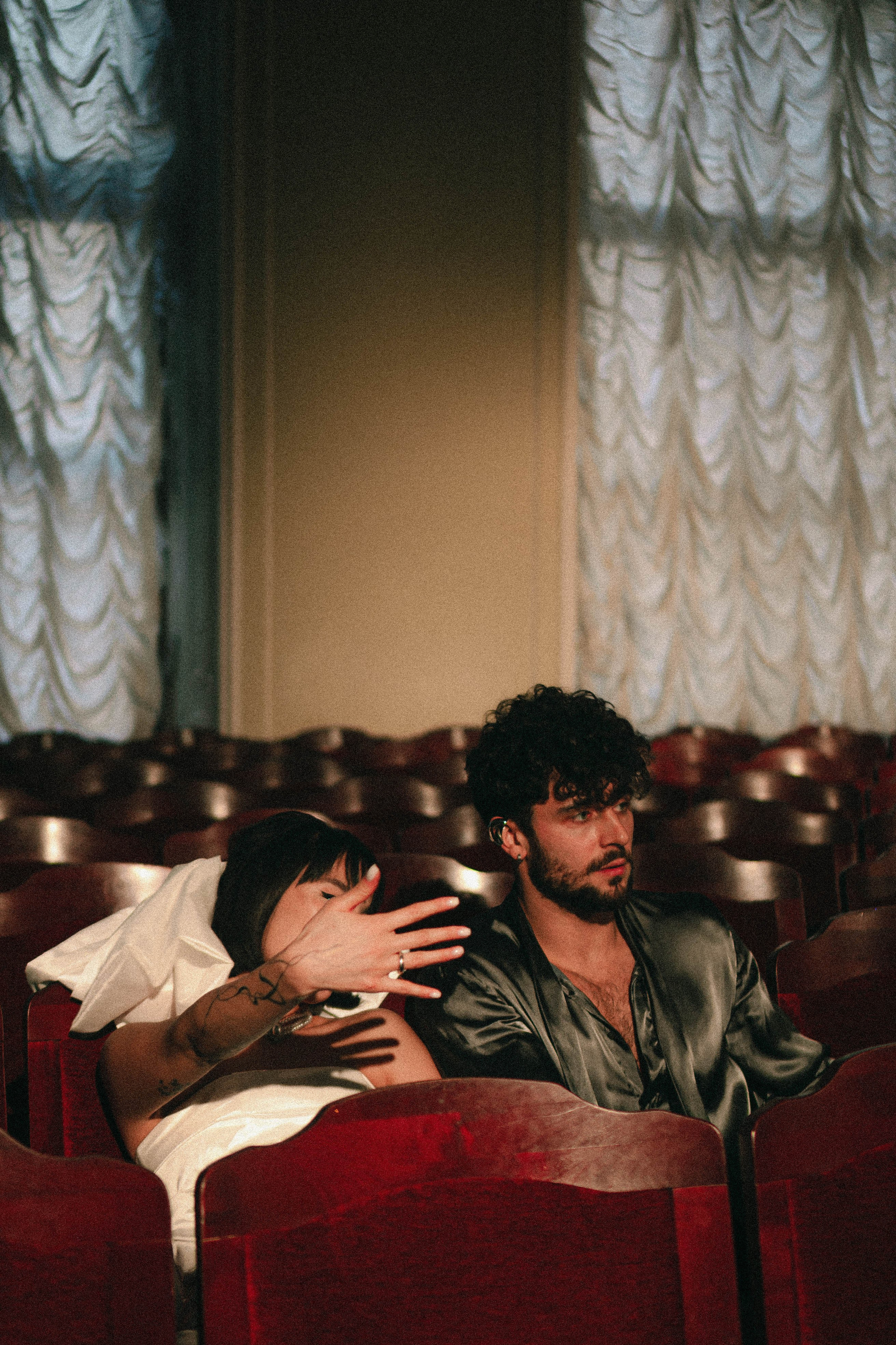 СВАБЕДНАЯ ФОТСЕССИИЯ В ОДНОМ ИЗ ЗАЛОВ НИКОЛАЕВСКОГО ДВОРЦА. Профессиональный фотограф, Санкт-Петербург — Виктория Богомолова