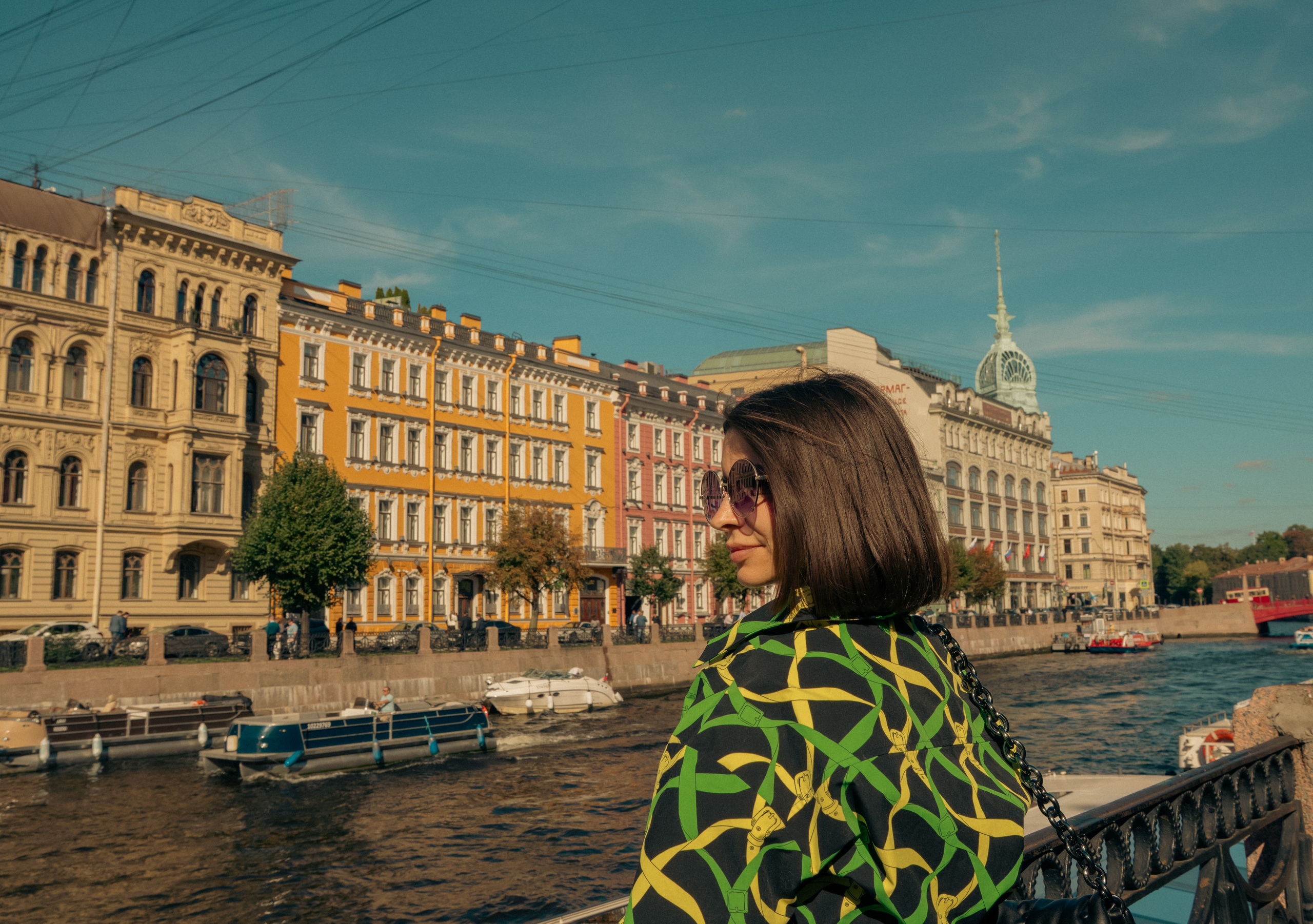 Прогулка с девушкой. Услуги фотографа | Санкт-Петербург