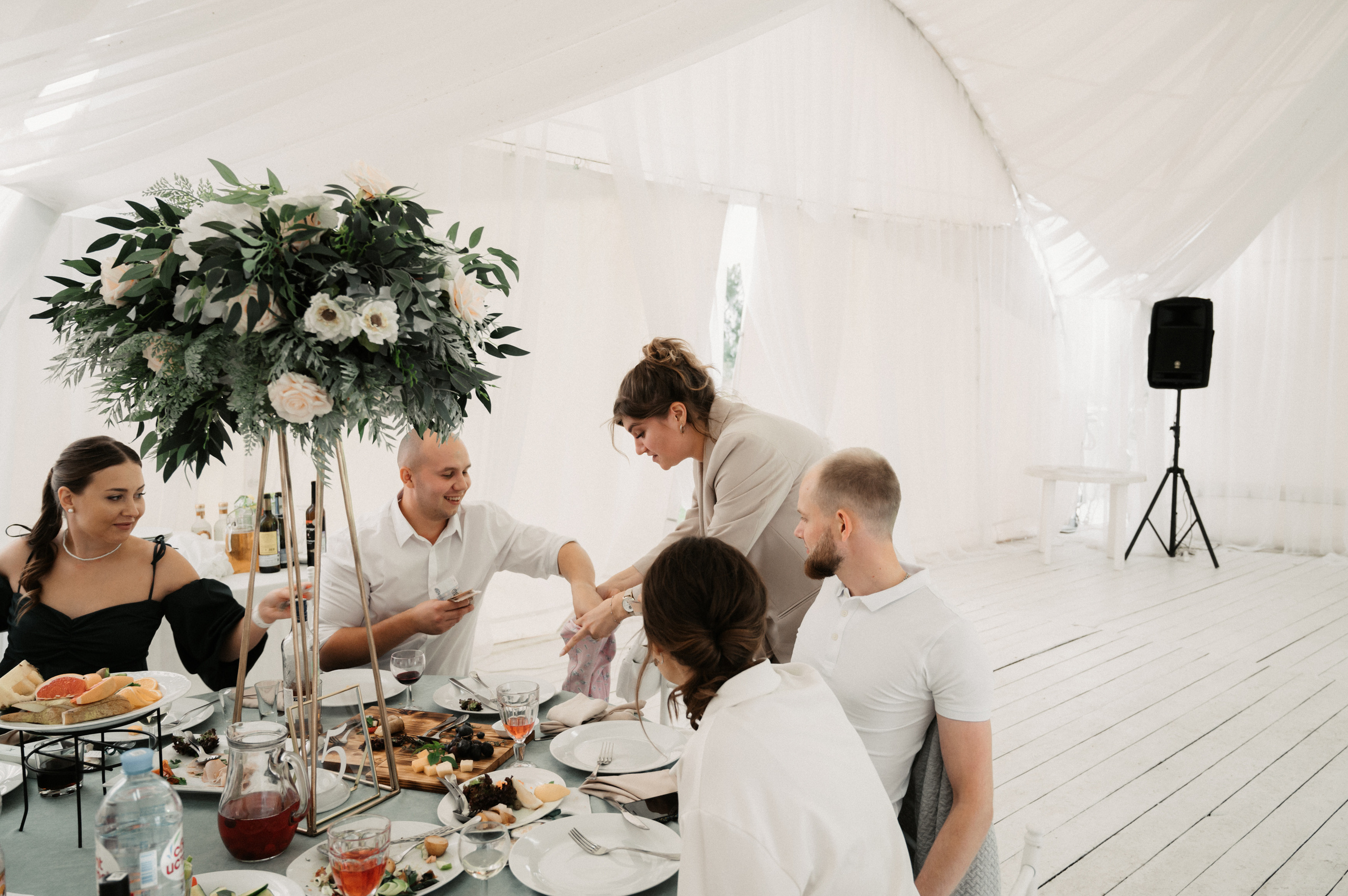 Игорь и Настя. Свадебный фотограф Александр Давыдов