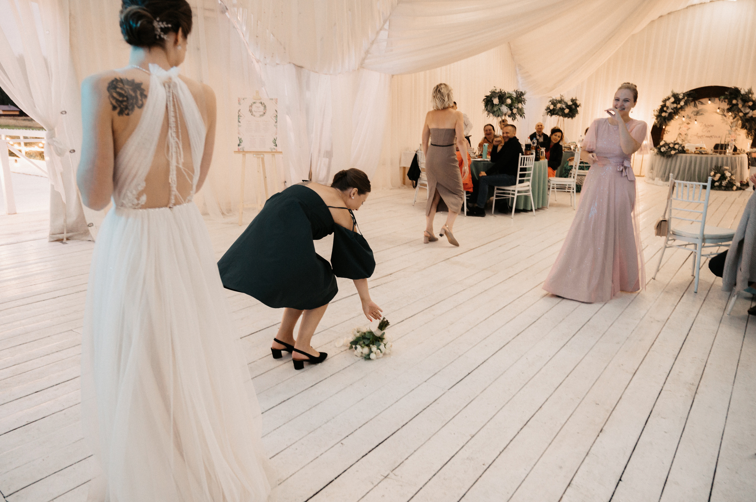 Игорь и Настя. Свадебный фотограф Александр Давыдов