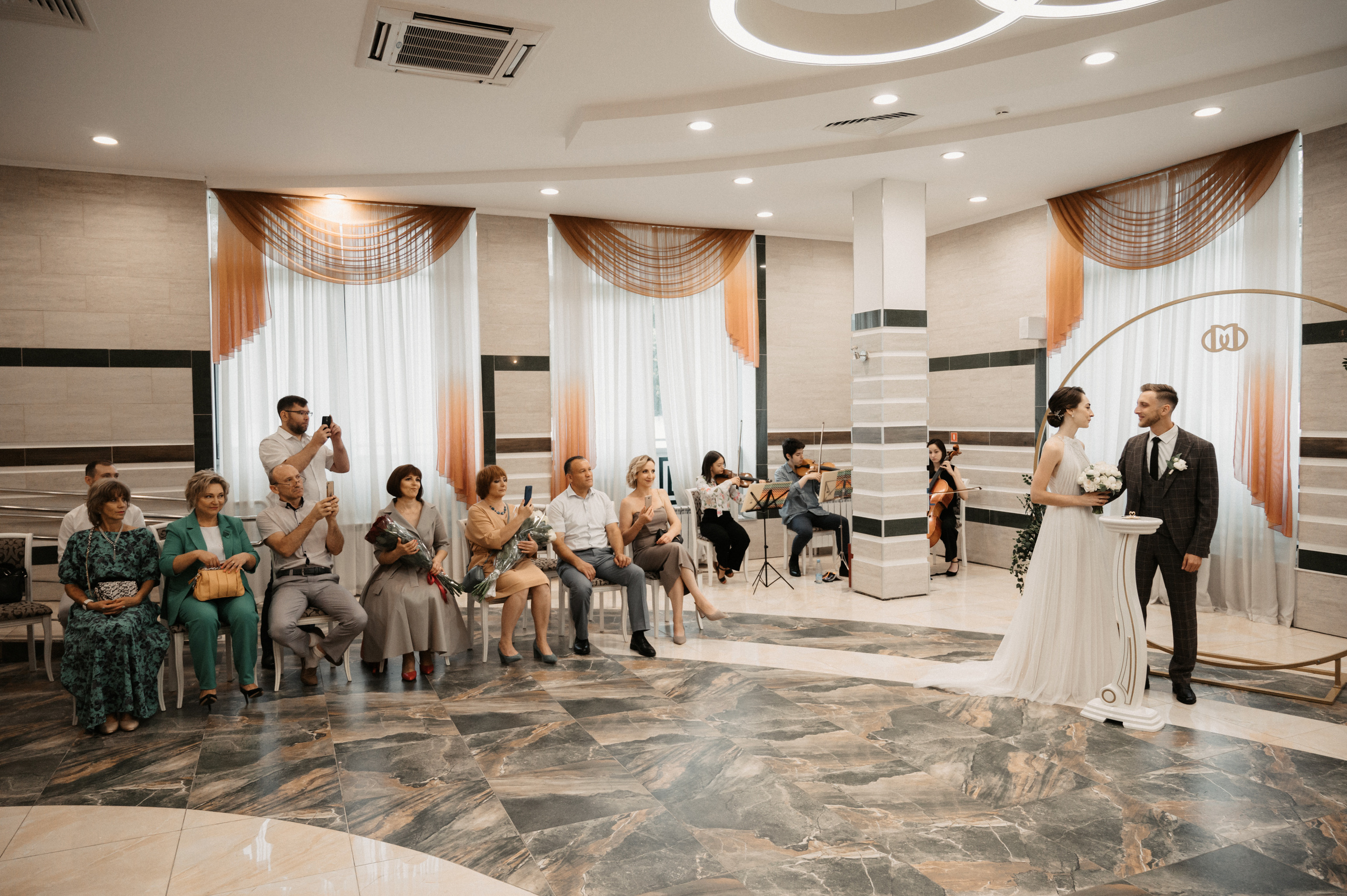 Игорь и Настя. Свадебный фотограф Александр Давыдов