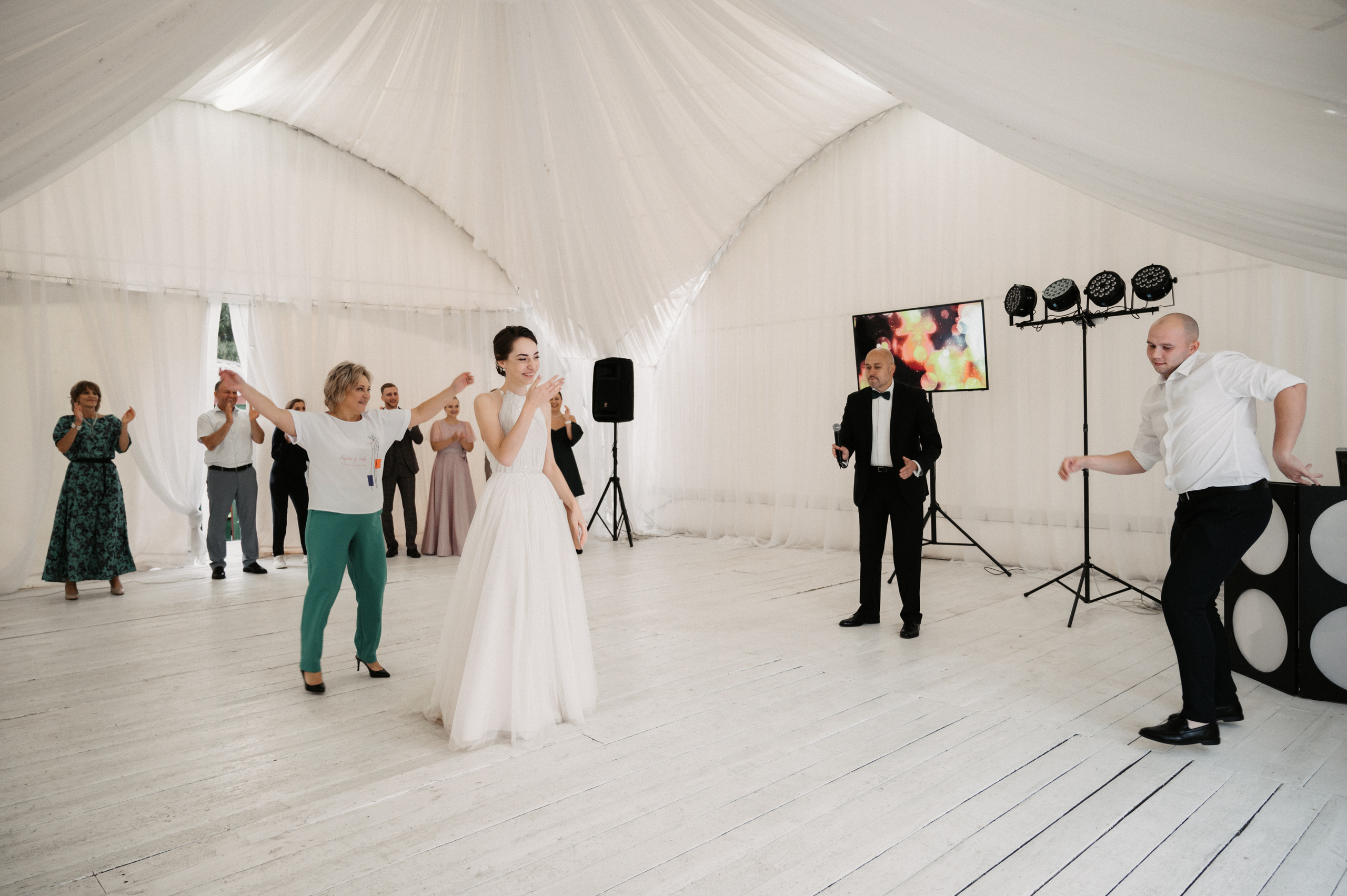 Игорь и Настя. Свадебный фотограф Александр Давыдов