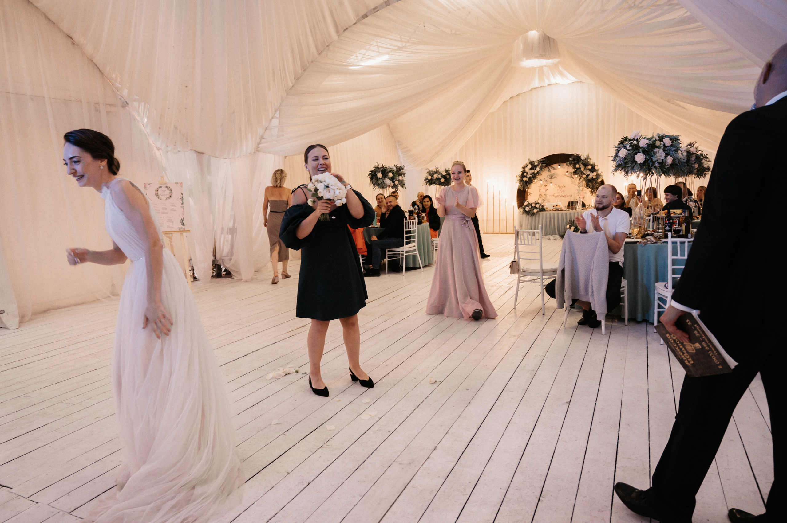 Игорь и Настя. Свадебный фотограф Александр Давыдов