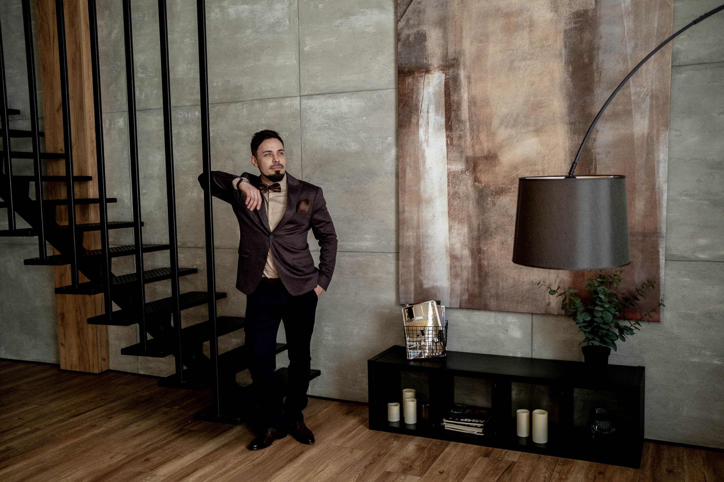 Влад — предприниматель, риэлтор. Арт-стилист, визуализатор архетипических стратегий, психолог