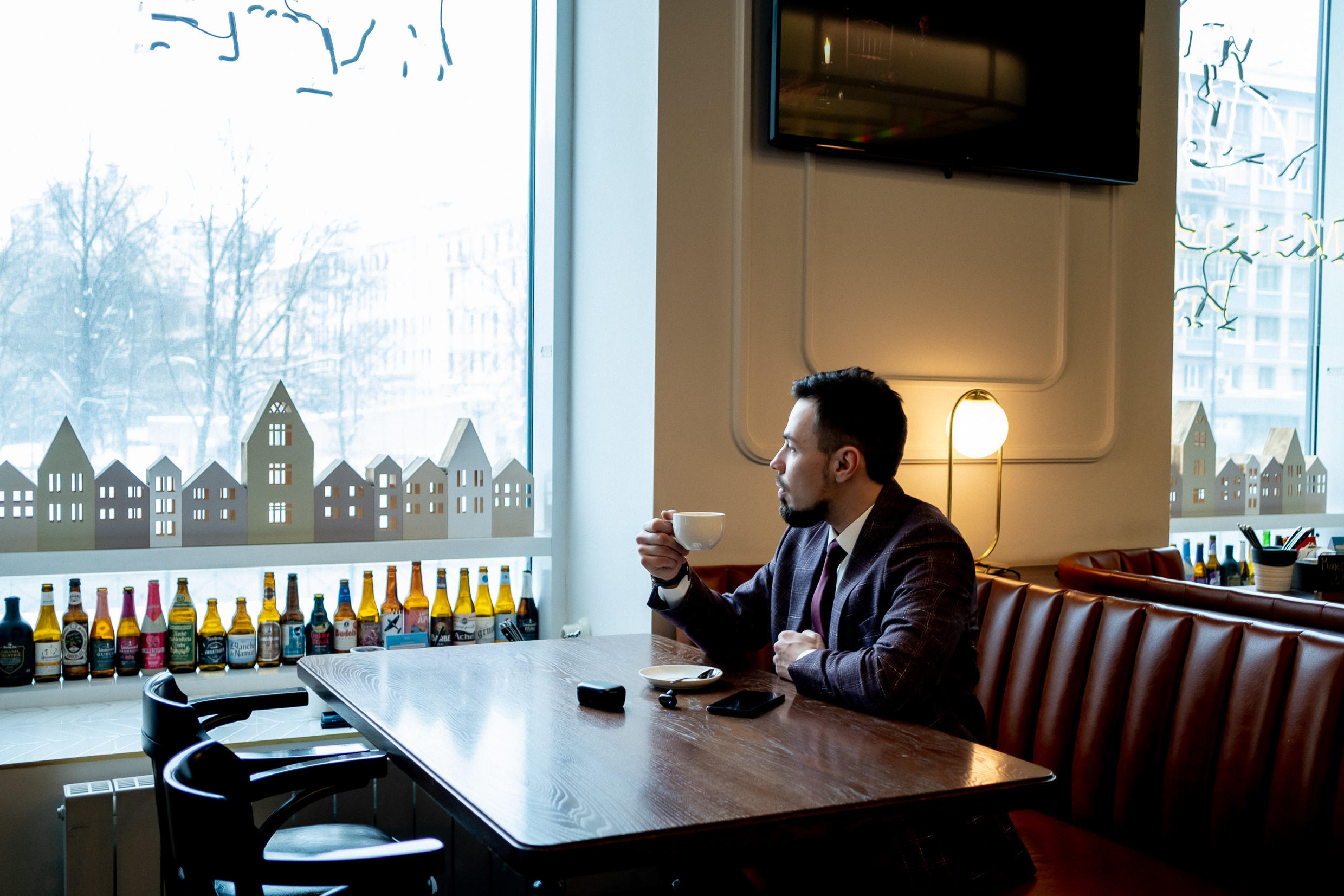 Влад — предприниматель, риэлтор. Арт-стилист, визуализатор архетипических стратегий, психолог