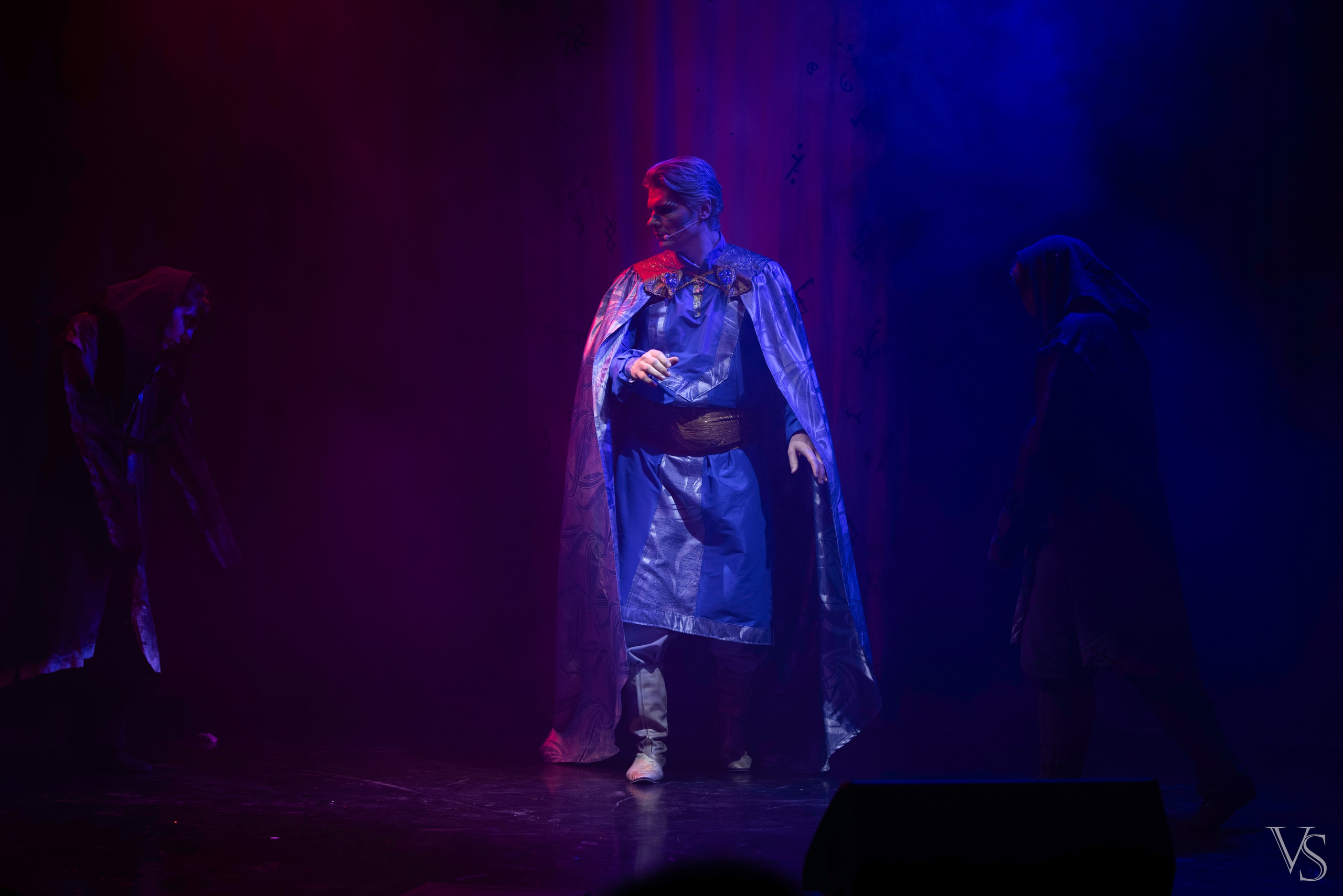 Книга стихий 25.01. Фотограф Виктор Степанов