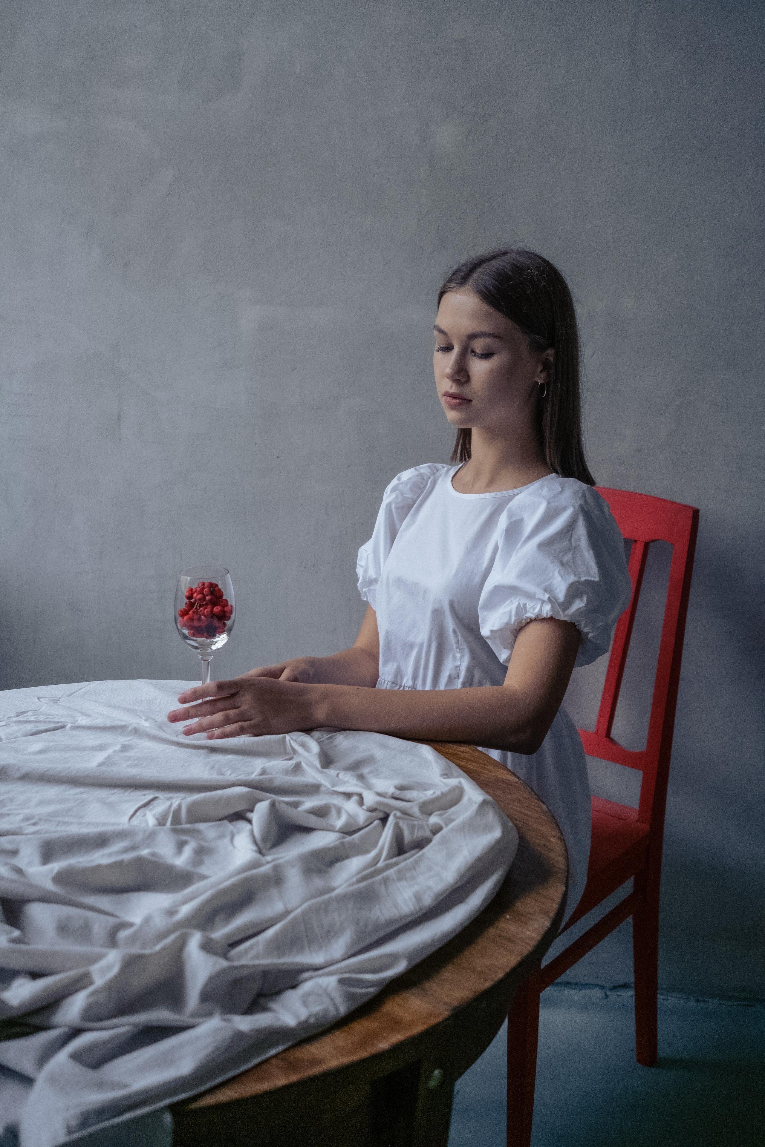 Творческая фотосессия с рябиной в Костроме. Портретный и репортажный фотограф Екатерина Селиверстова, Кострома