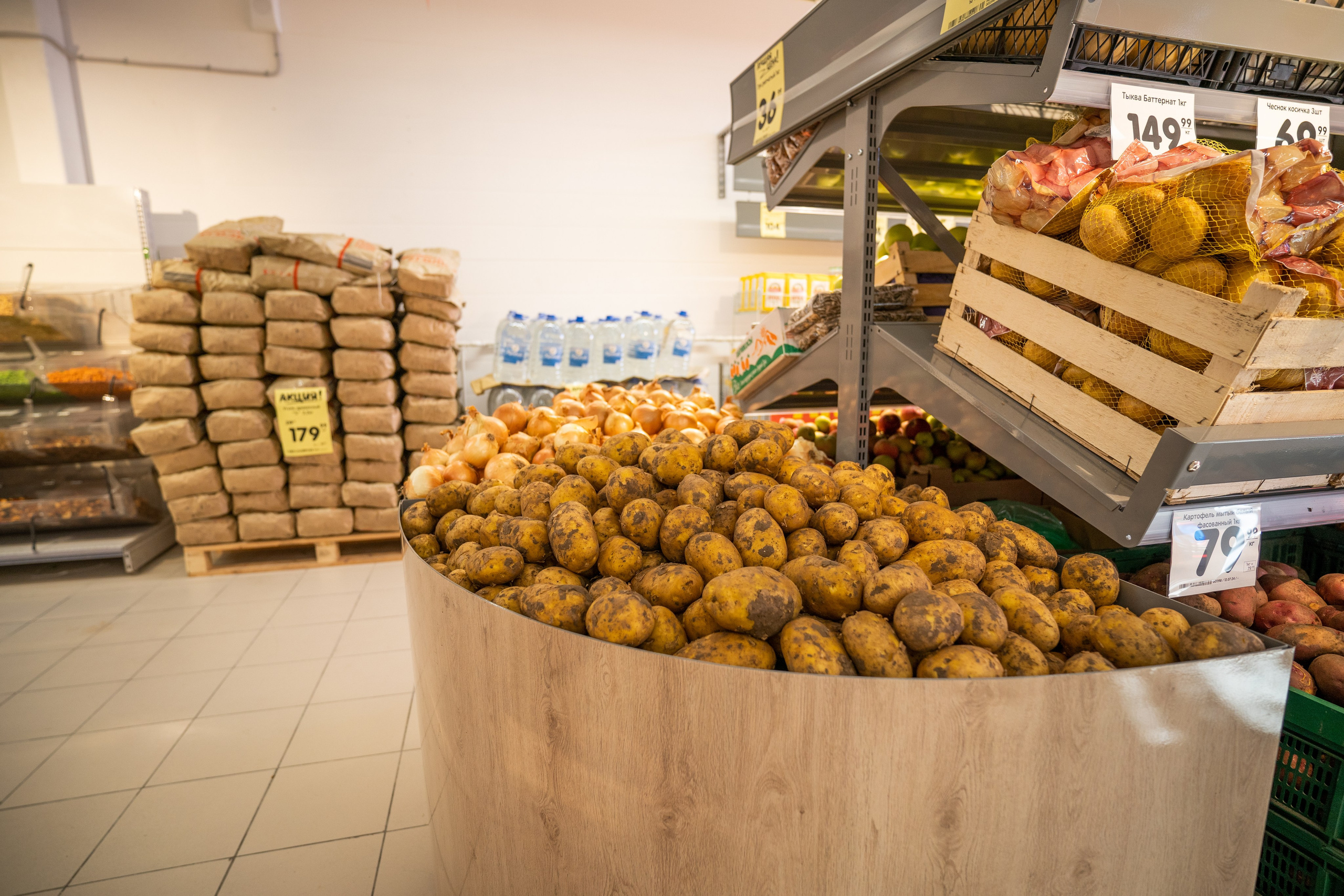 Открытие магазина «Верный». Концертный и репортажный фотограф в Санкт-Петербурге Слава Пахомов