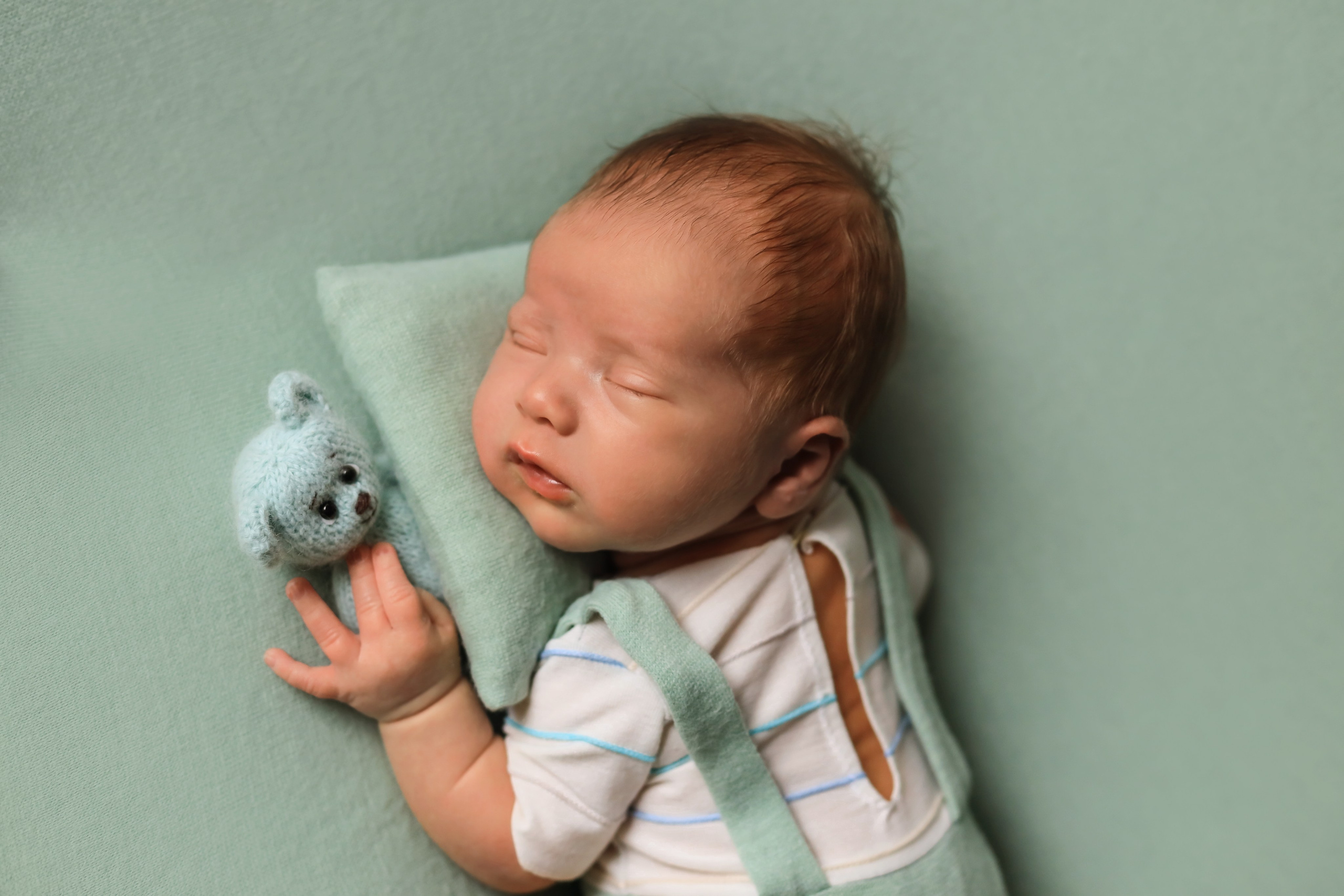 Илья 9 дней. Семейный фотограф и фотограф новорожденных в Санкт-Петербурге Алина Фе