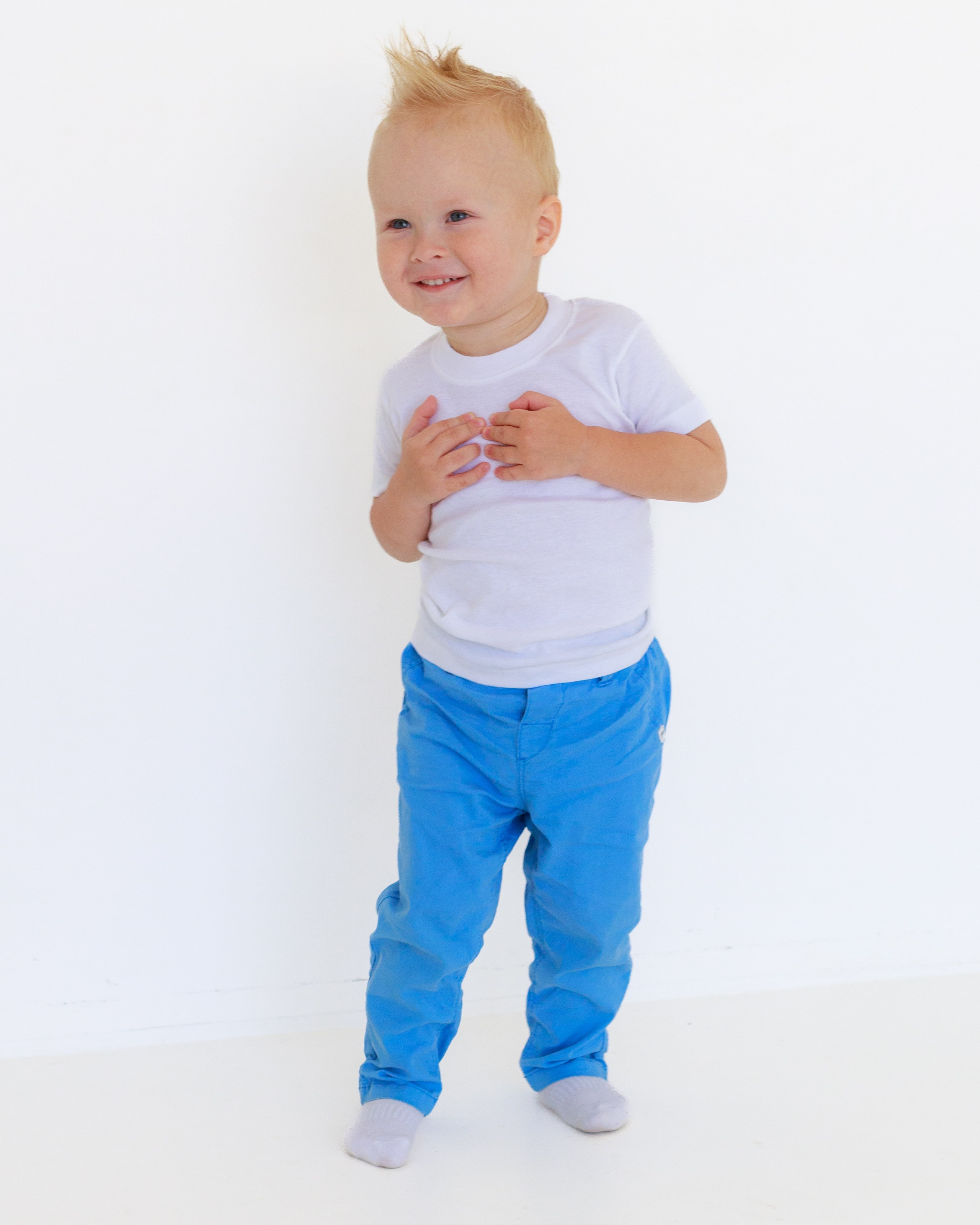 Артем Сараев 90/2,1/25. Римма Зайцева контент для брендов