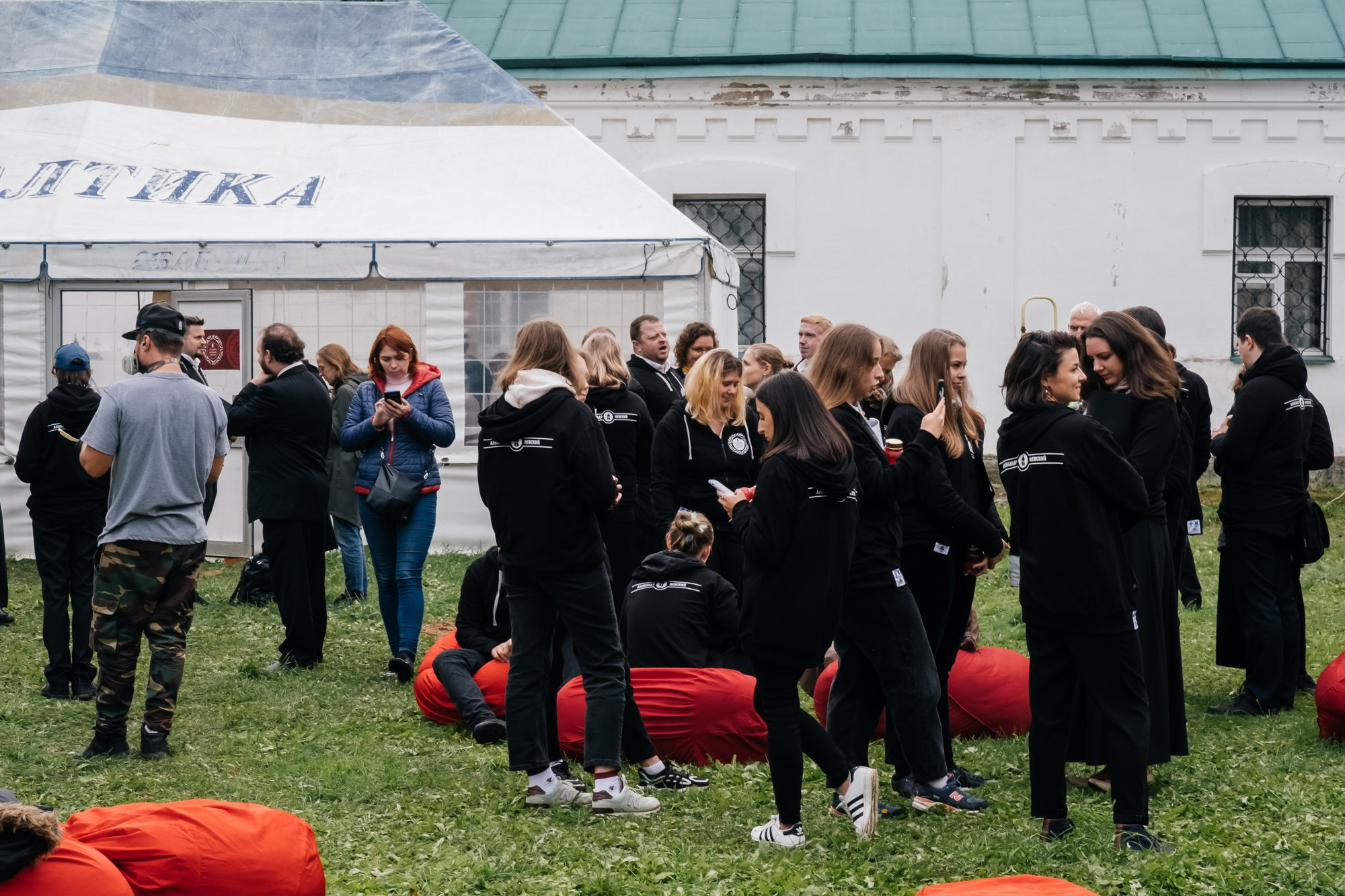 Всероссийский форум «12 подвигов Александра Невского» | Старая Ладога 2021. Репортажный фотограф в Санкт-Петербурге СПБ Алиса Ческидова на ваше мероприятие