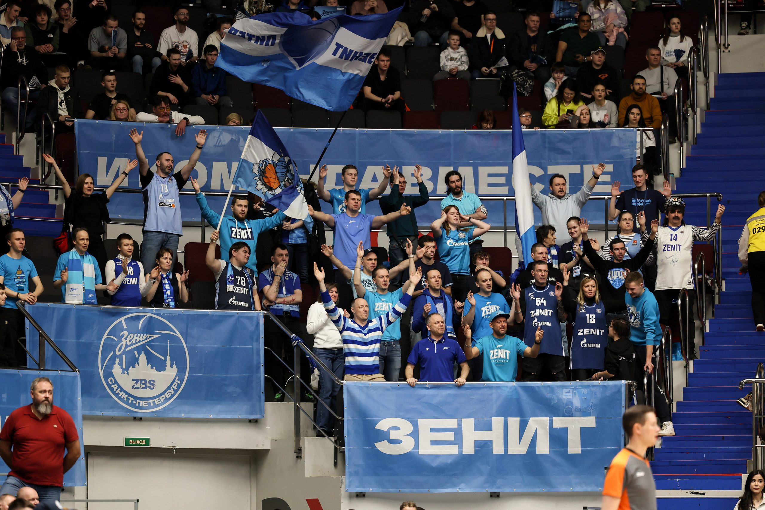 Зенит-Енисей 10.03.2024. Спортивный и репортажный фотограф Антон Тереханов