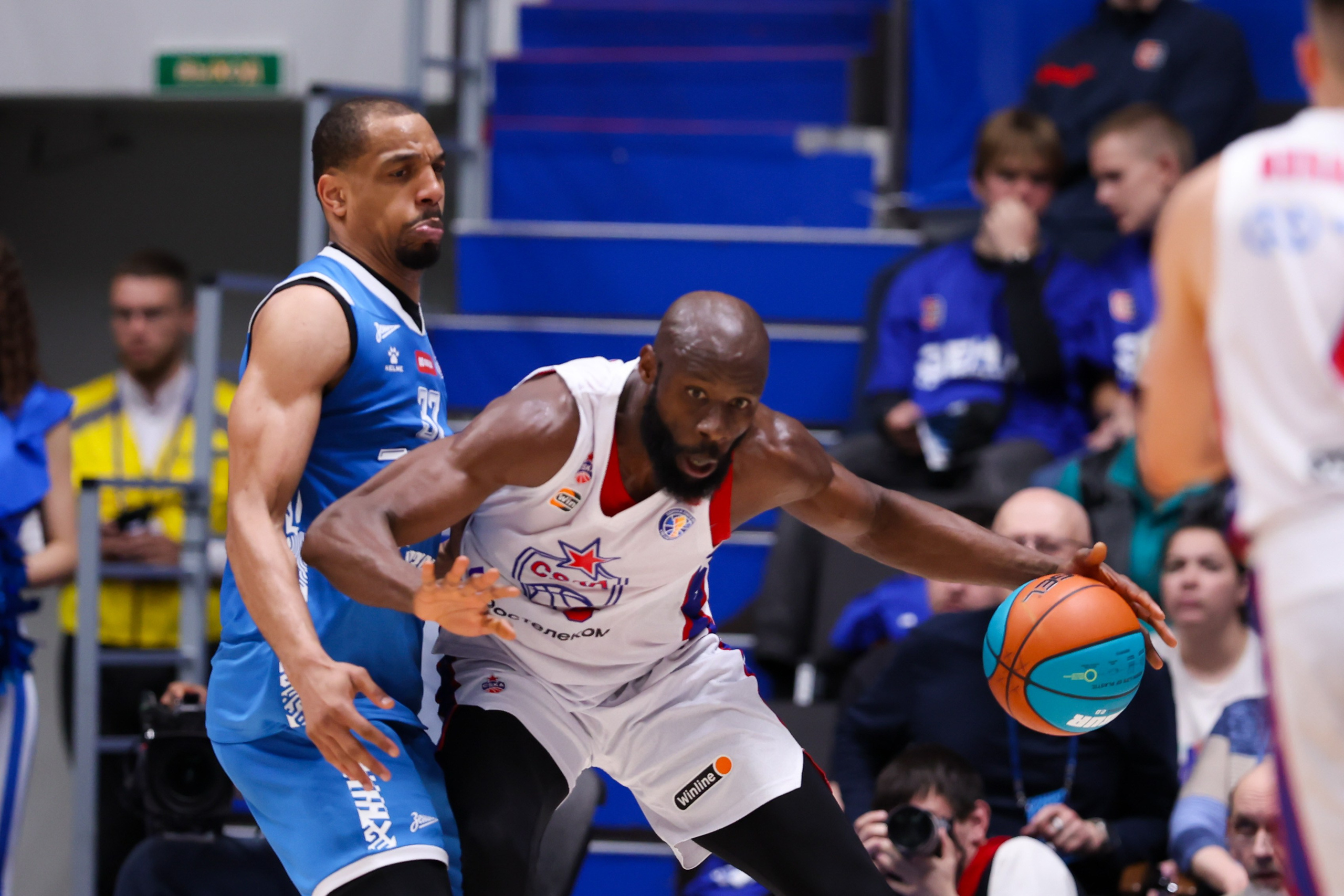 БК «Зенит» — БК «ЦСКА» финал ЕЛ ВТБ 1 игра 27.05.2025. Спортивный и репортажный фотограф Антон Тереханов