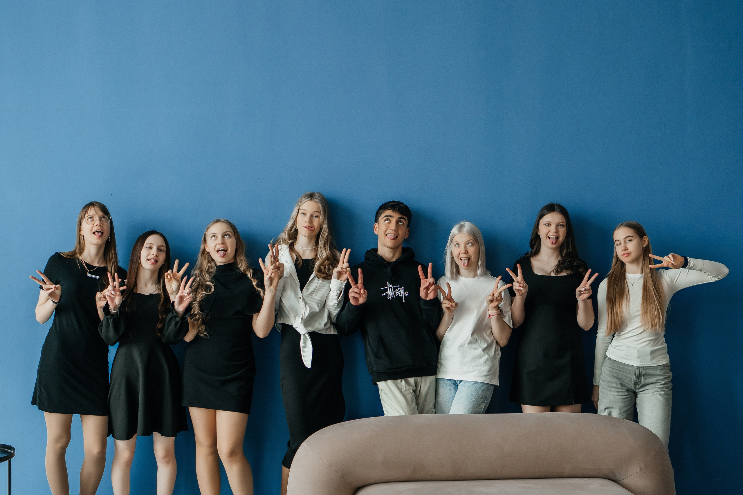 Школа № 16 — Владивосток 2025. Фотограф Ярмишко Дарья. Выпускные фотокниги