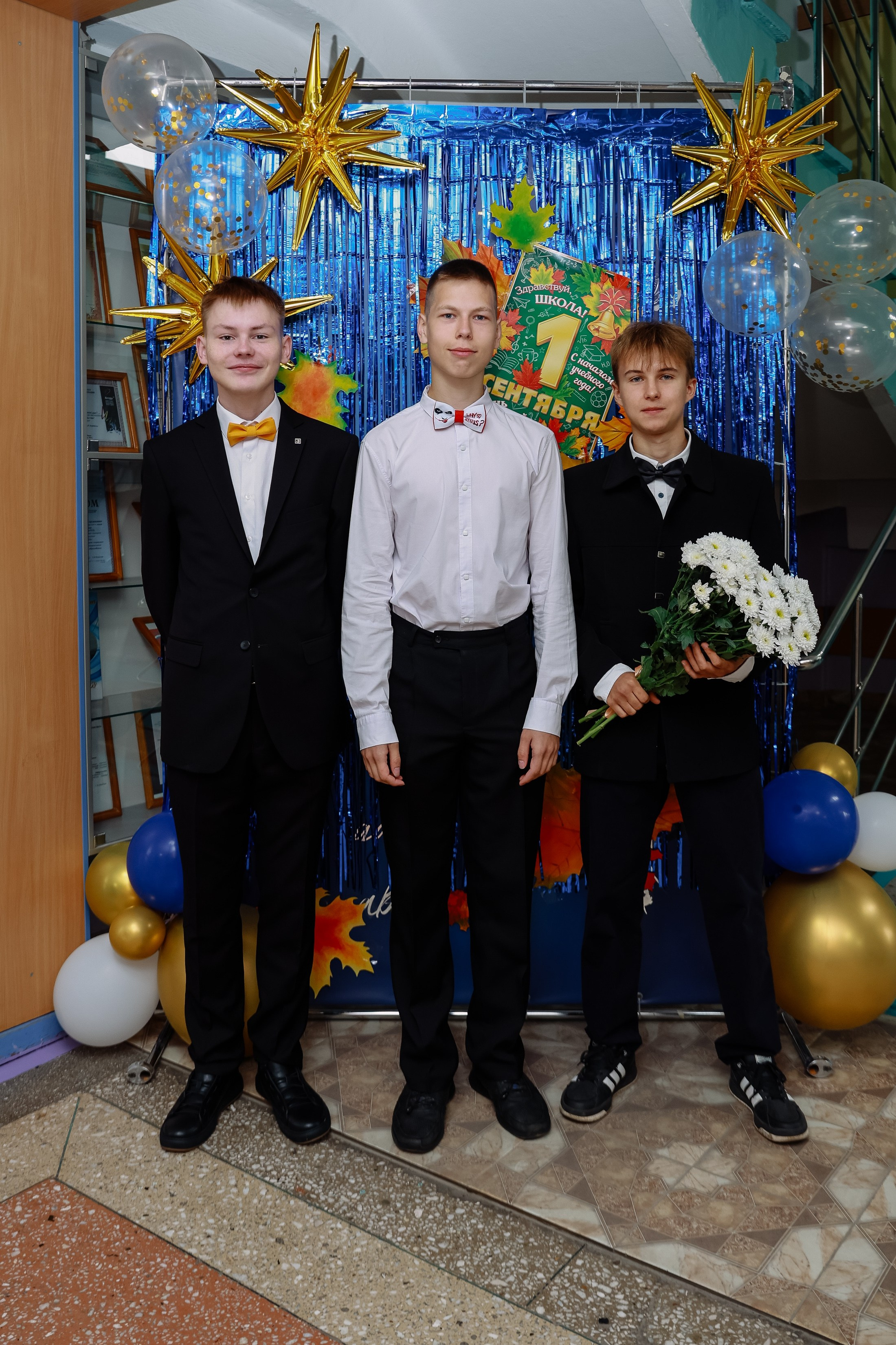 1 Сентября 11 кл. Фотограф Юлия Мальцева