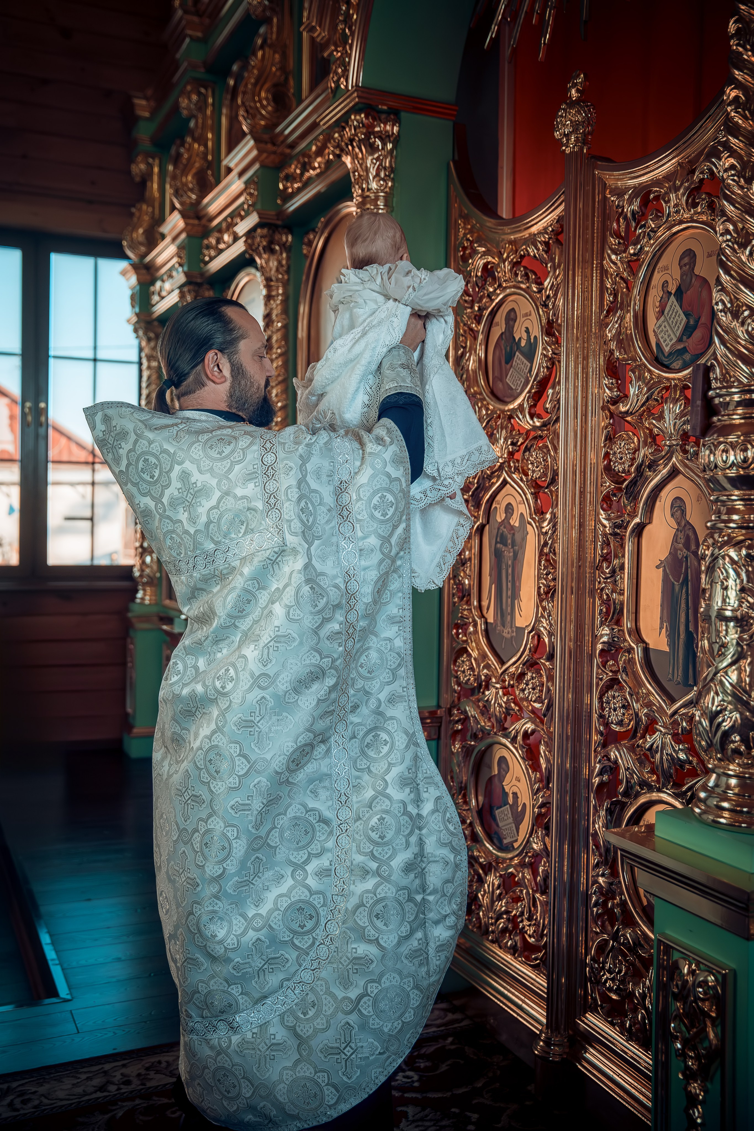 Фотограф Таинств Крещение и Венчания г. Магадан Власова Ульяна