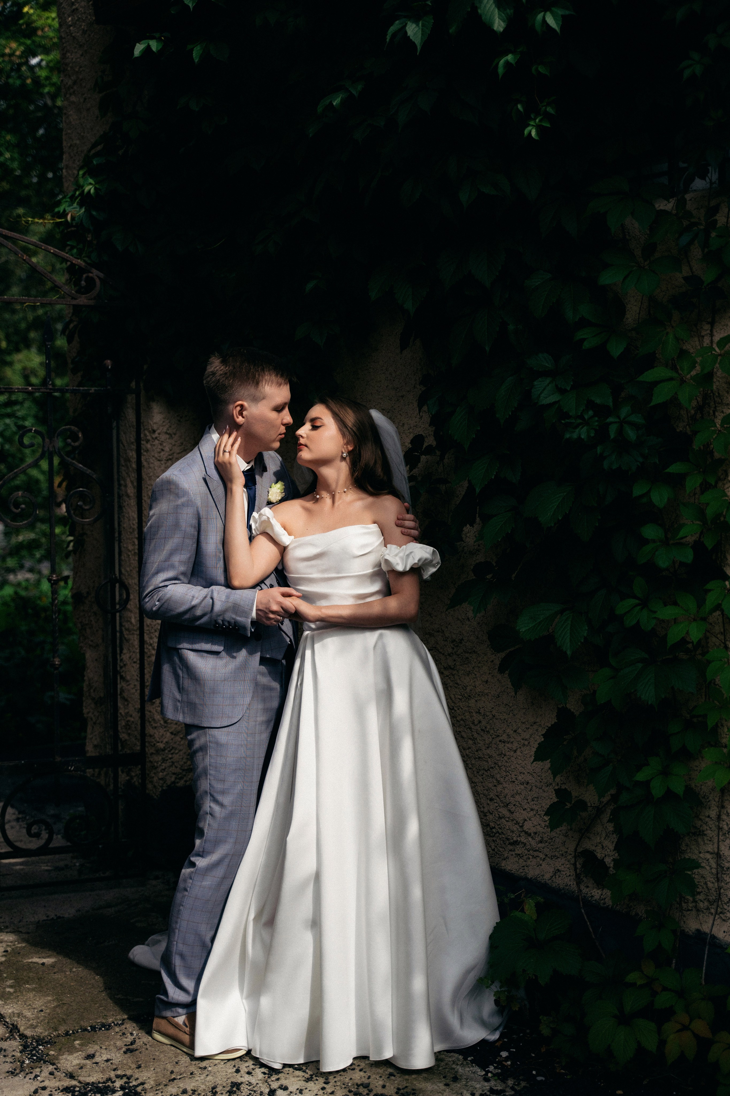 Свадебная фотосъемка и видеосъемка. Семейный и свадебный фотограф Молодзяновская Елена