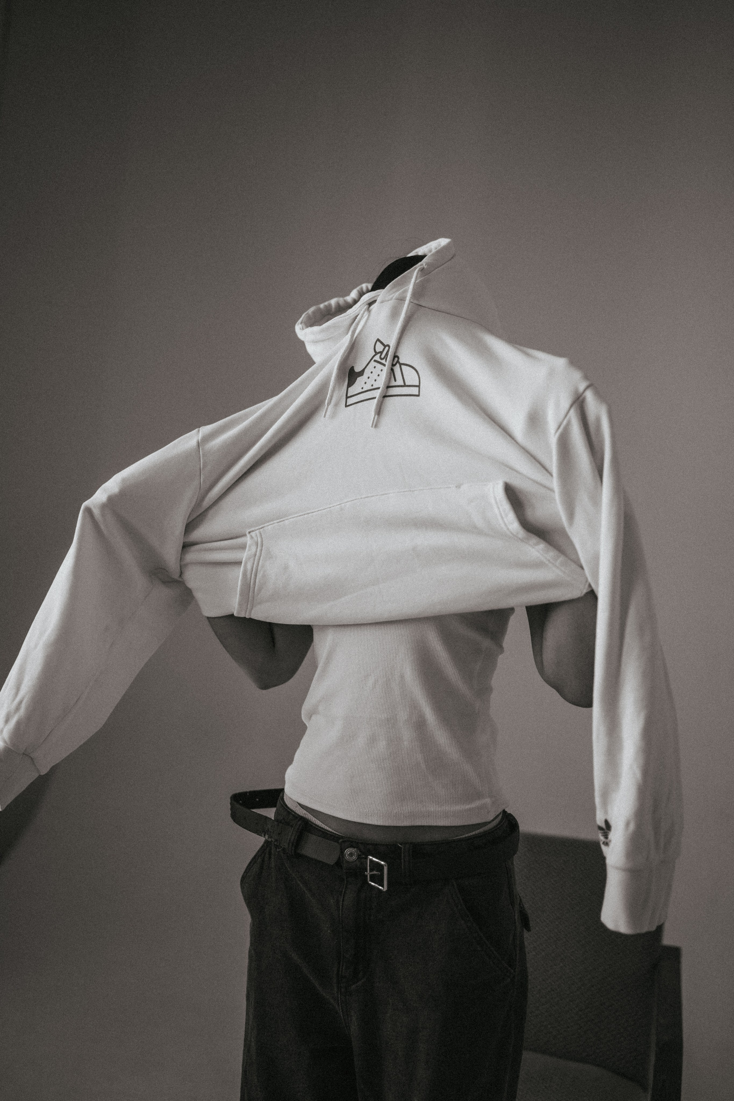 Portfolio 2024. Sasha Speranskii — Conceptual Photographer | Based in Moscow