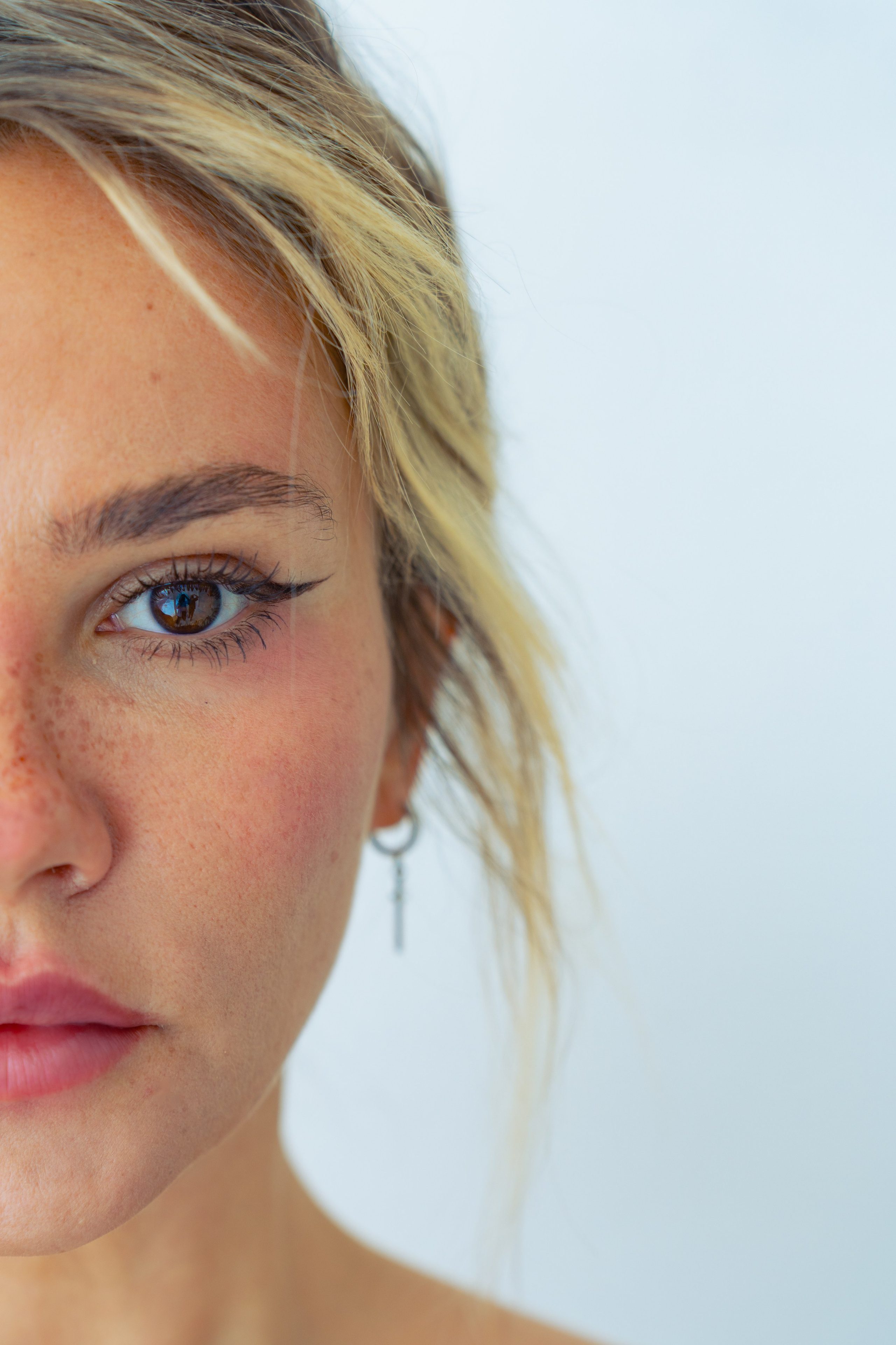 Юлия. Виктория Саханкова — портретный и семейный фотограф в Москве