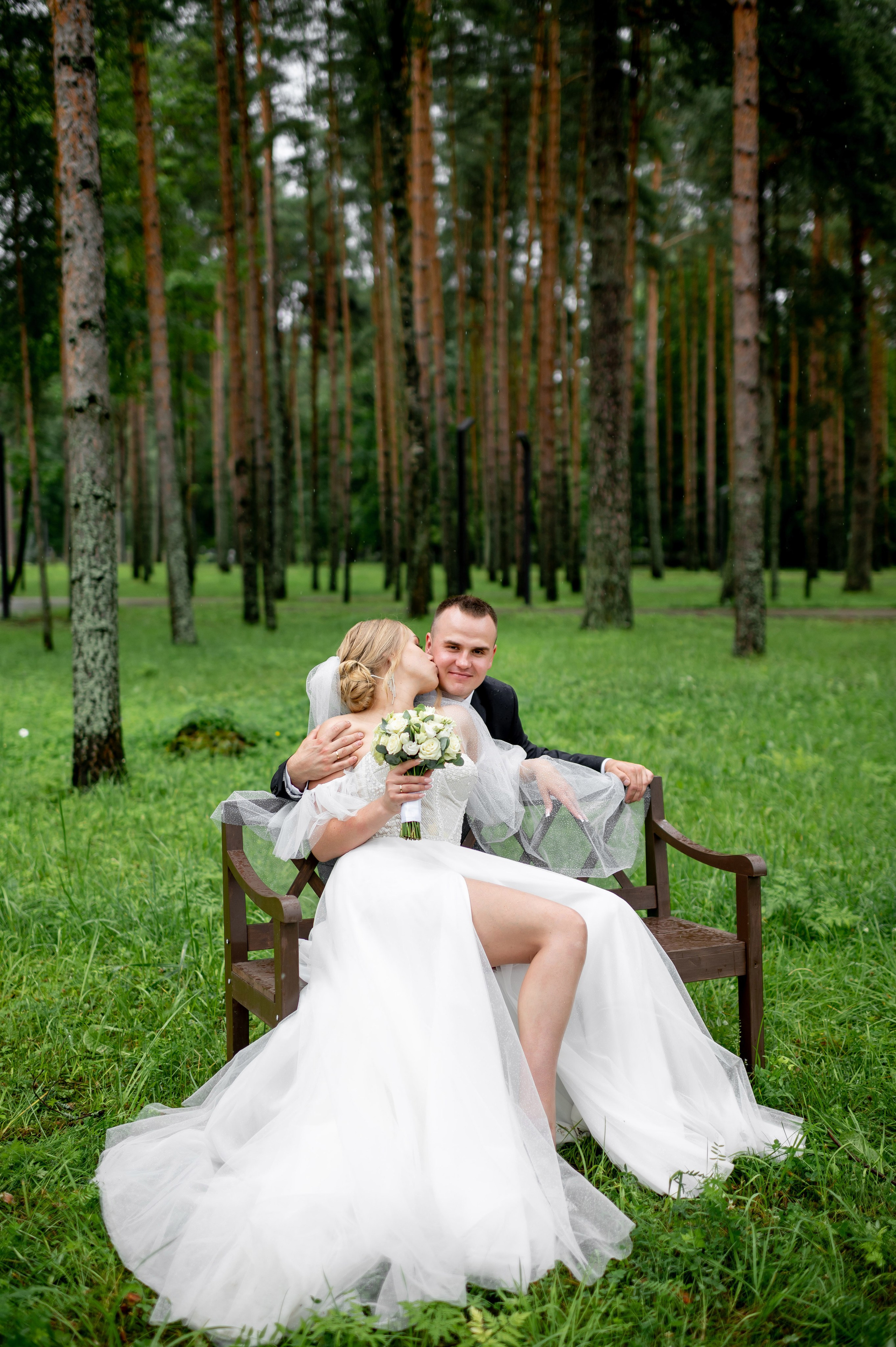 Ксения и Владислав (фотосессия в ЗАГСе и парке города Кингисеппа). Портретный, семейный и свадебный фотограф в Санкт-Петербурге и в Пушкине Ширяев Денис