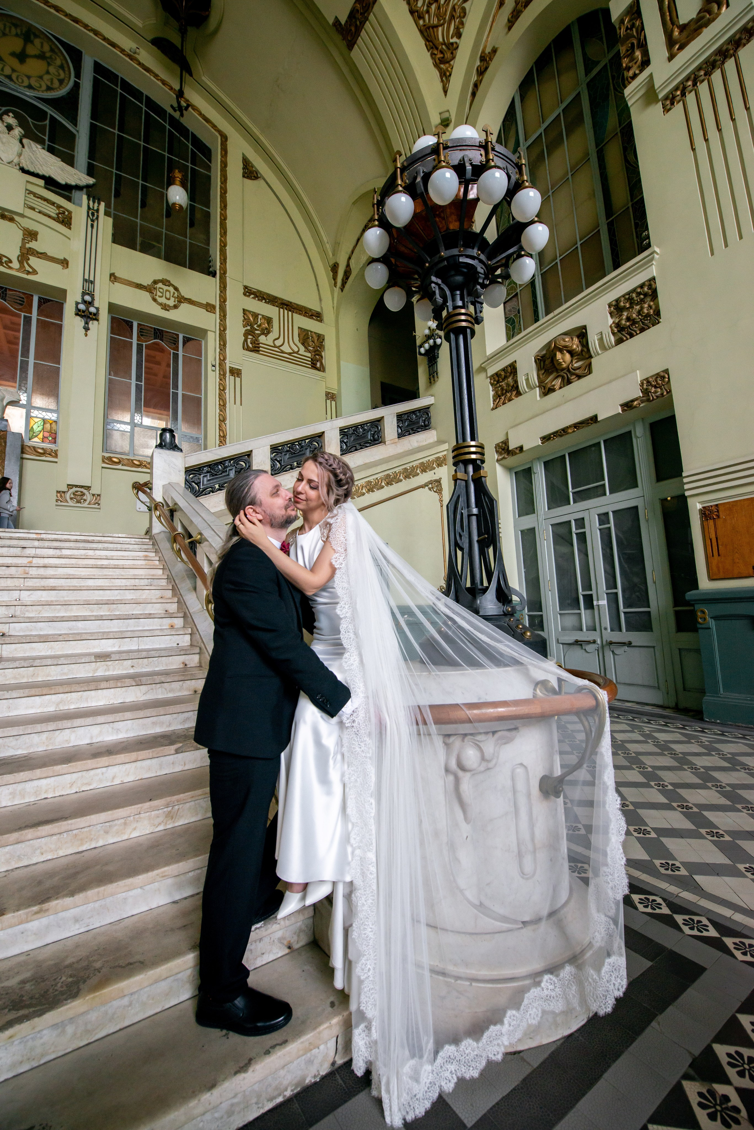 Юлия и Денис (фотосессия на Витебском вокзале и в Польском саду). Портретный, семейный и свадебный фотограф в Санкт-Петербурге и в Пушкине Ширяев Денис