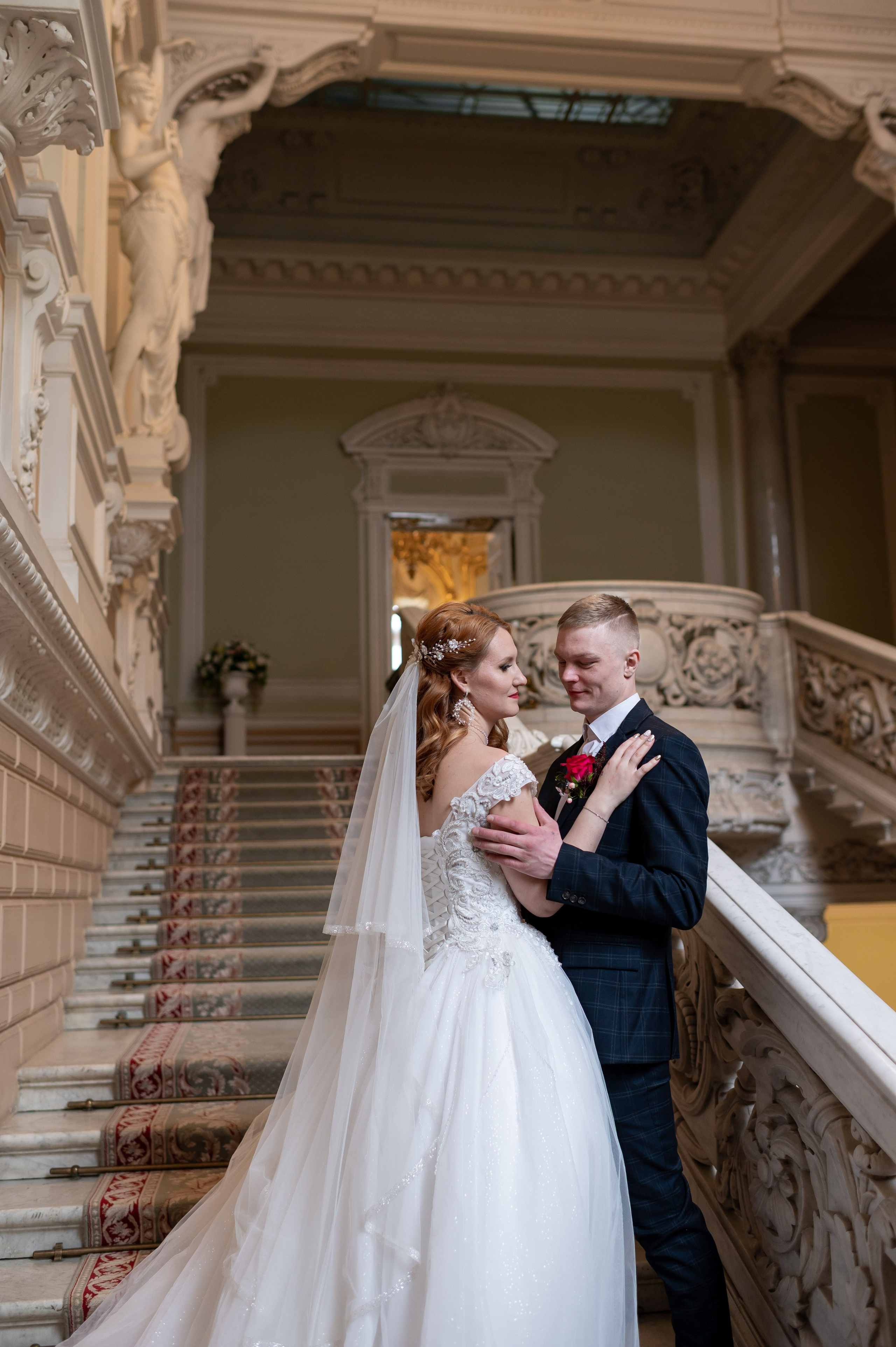Екатерина и Алексей (свадебная фотосессия в Эрмитаже и Первом Дворце Бракосочетания на Английской набережной 28). Портретный, семейный и свадебный фотограф в Санкт-Петербурге и в Пушкине Ширяев Денис