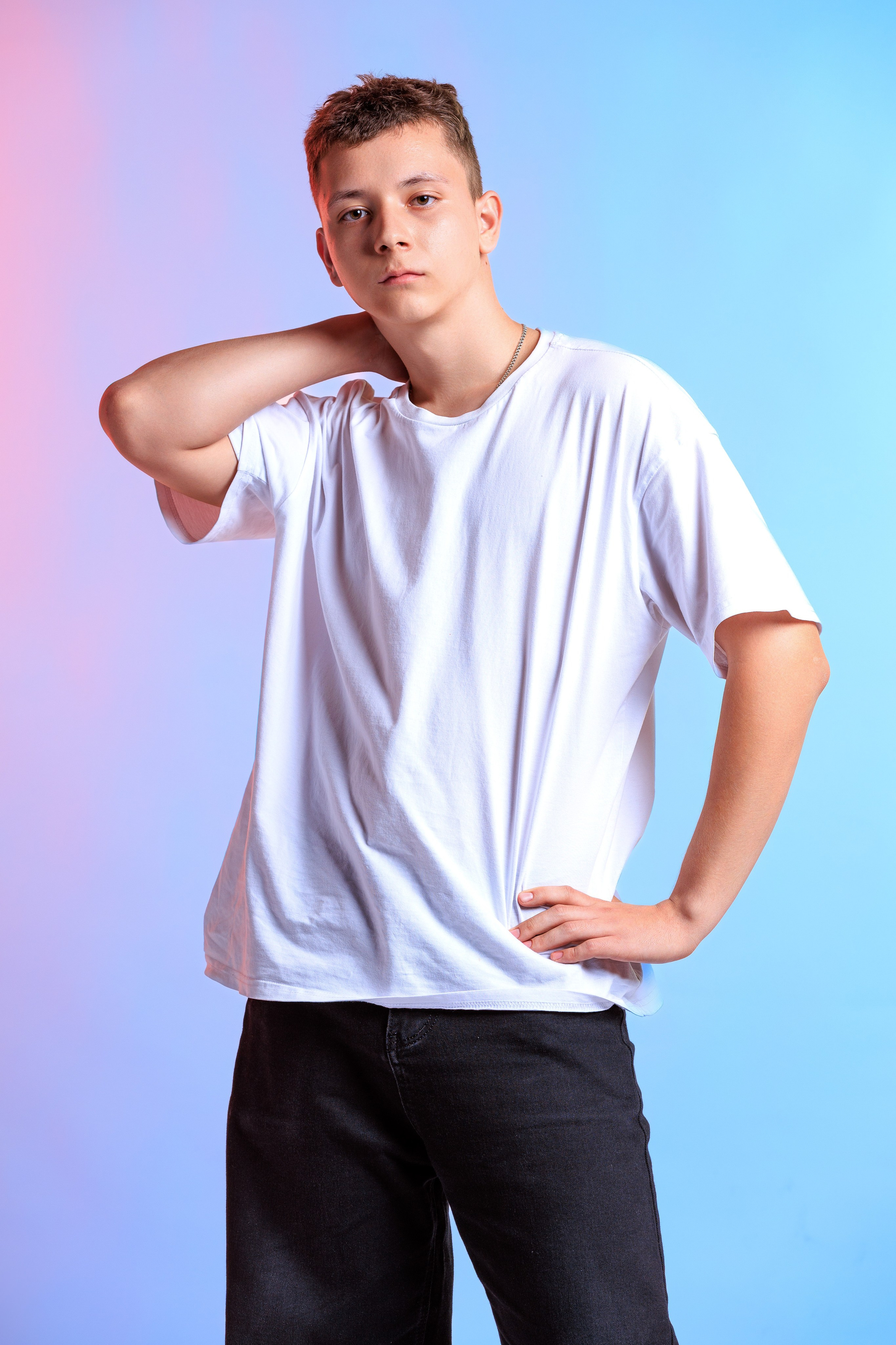 Смотреть фотки в фотостудии. Выпускные альбомы Геленджик, Новороссийск, Краснодар, Туапсе