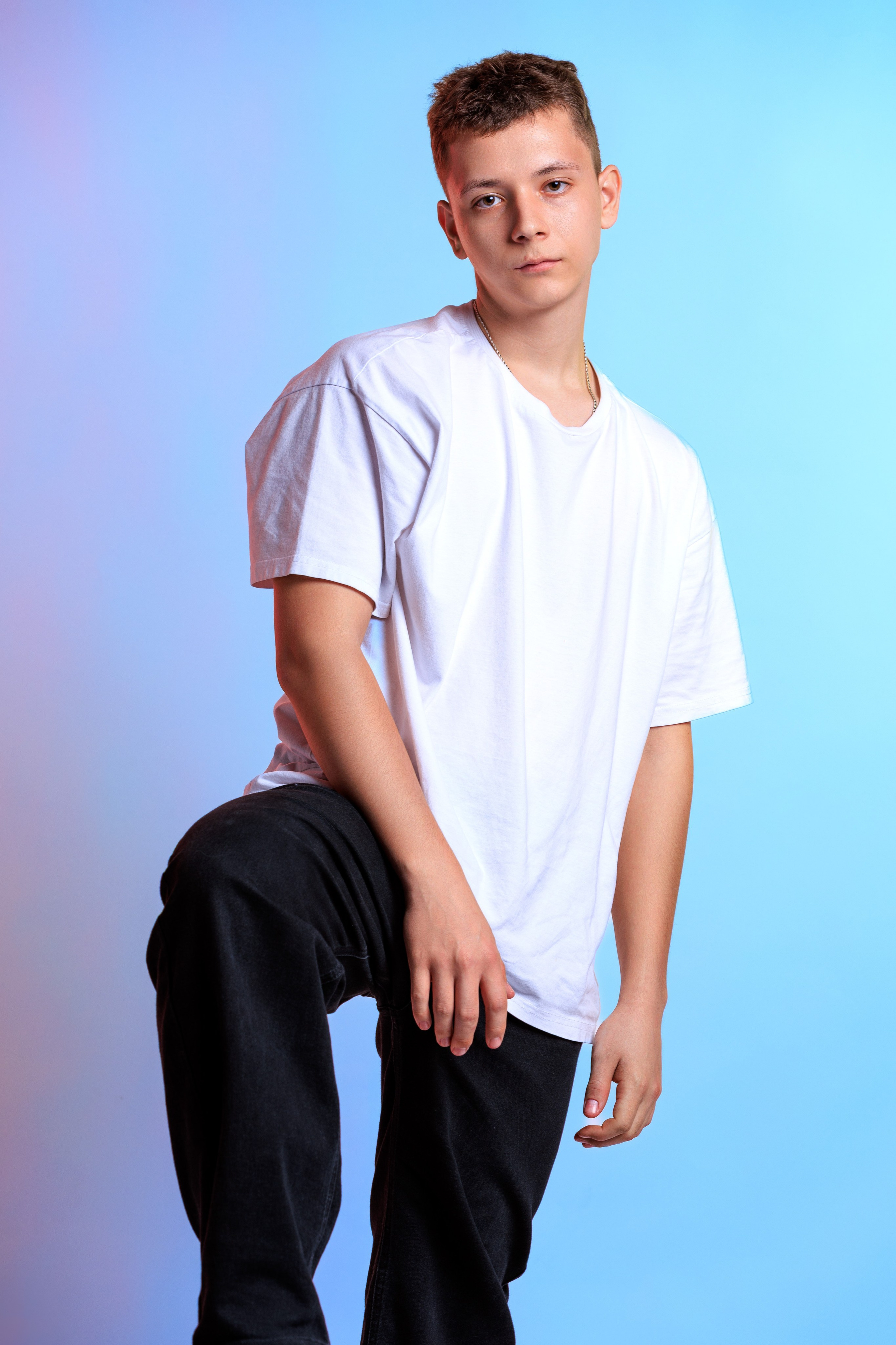 Смотреть фотки в фотостудии. Выпускные альбомы Геленджик, Новороссийск, Краснодар, Туапсе