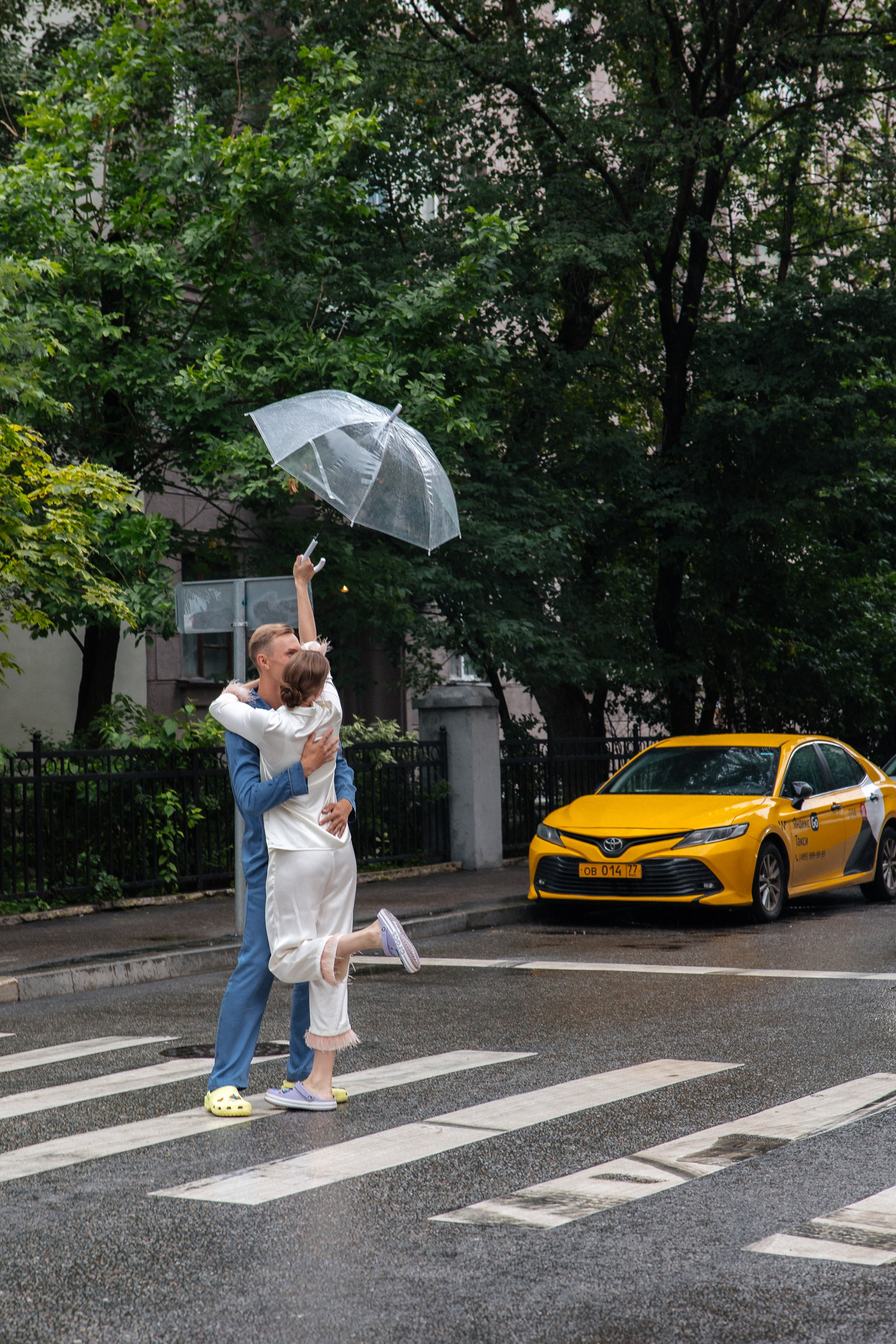 Танцы под дождем. Фотограф Аделина Raw