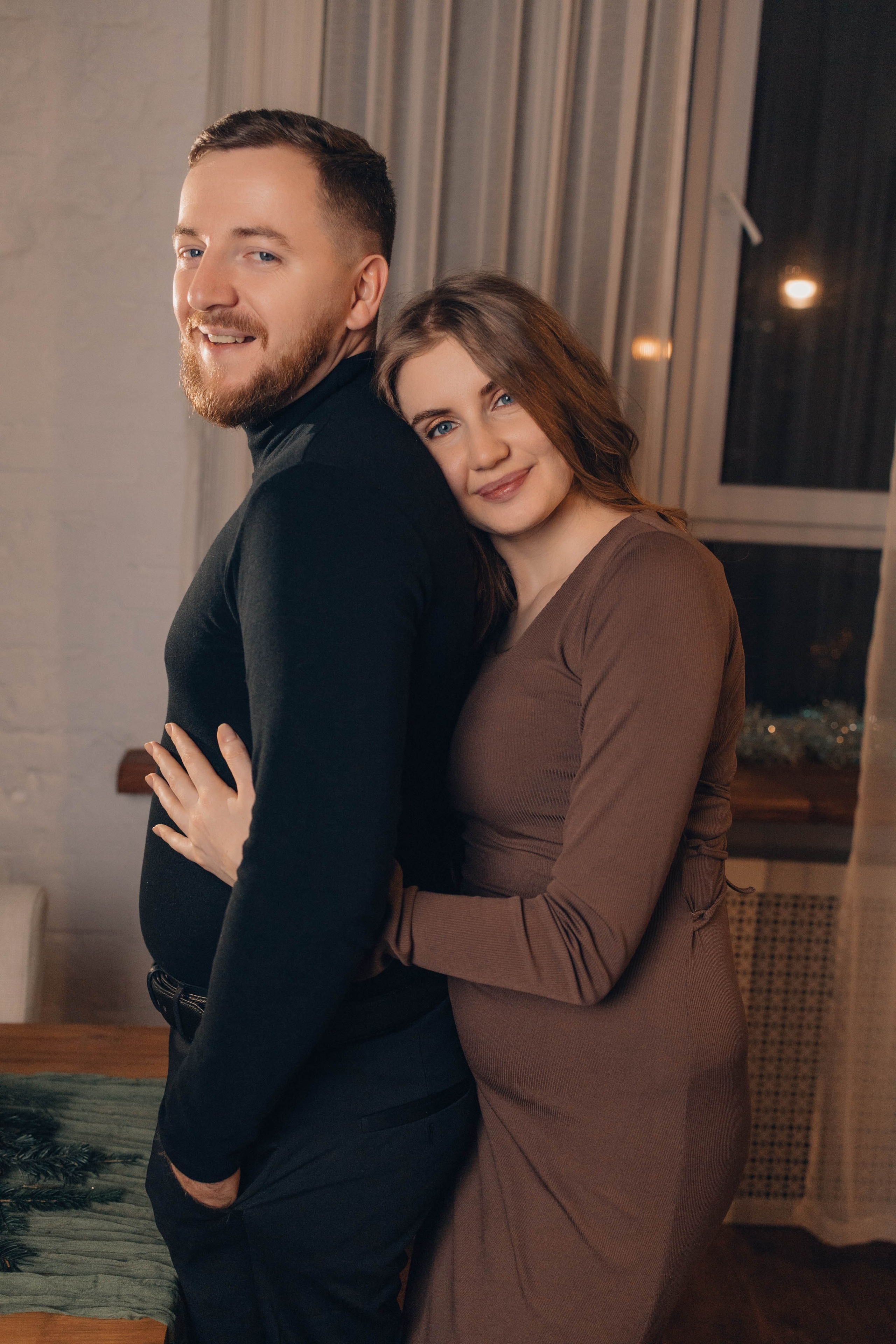 Новогодняя Леша и Маша