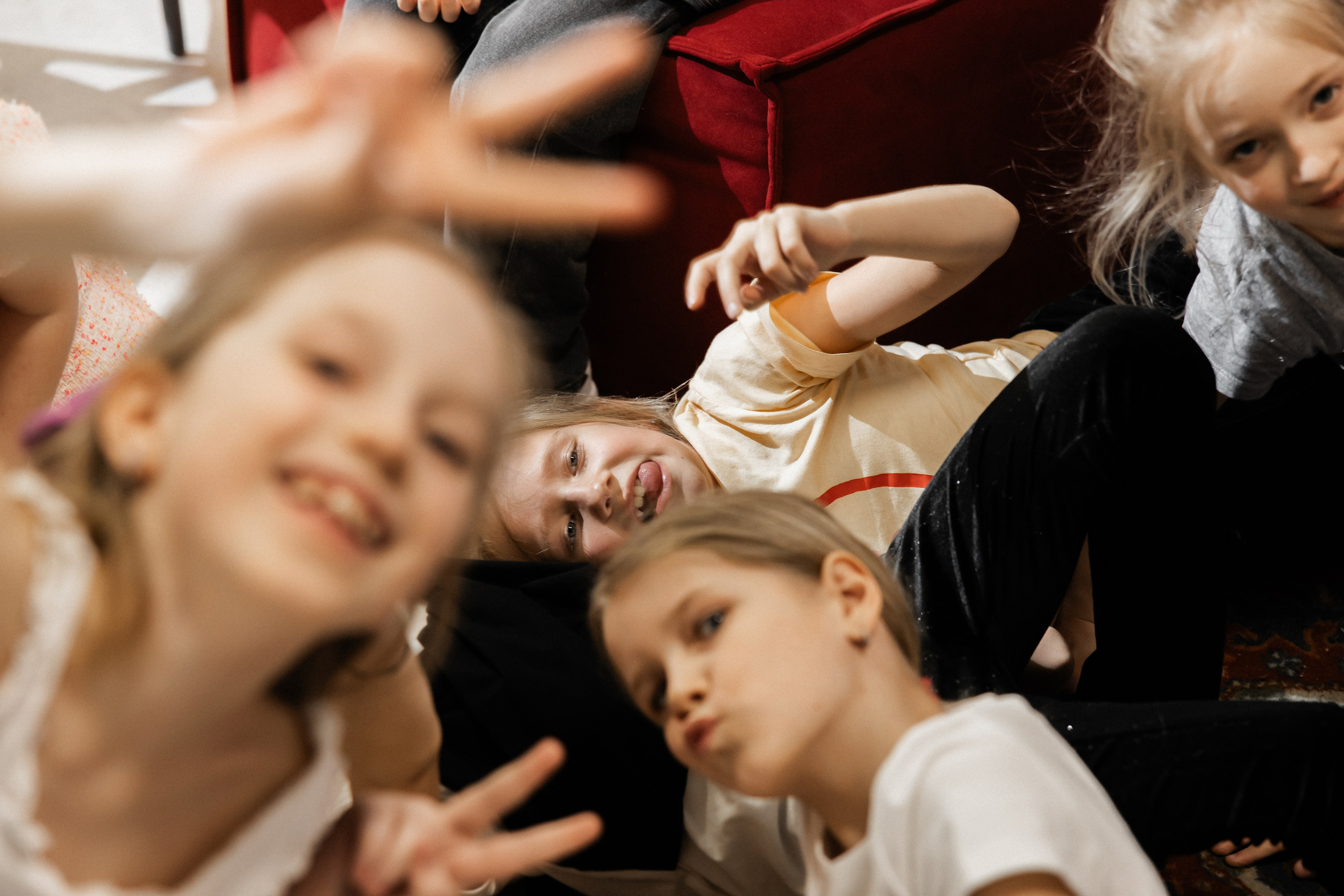 Деткская художественная студия EART KIDS. Свадебный и семейный фотограф Анна Печенкина