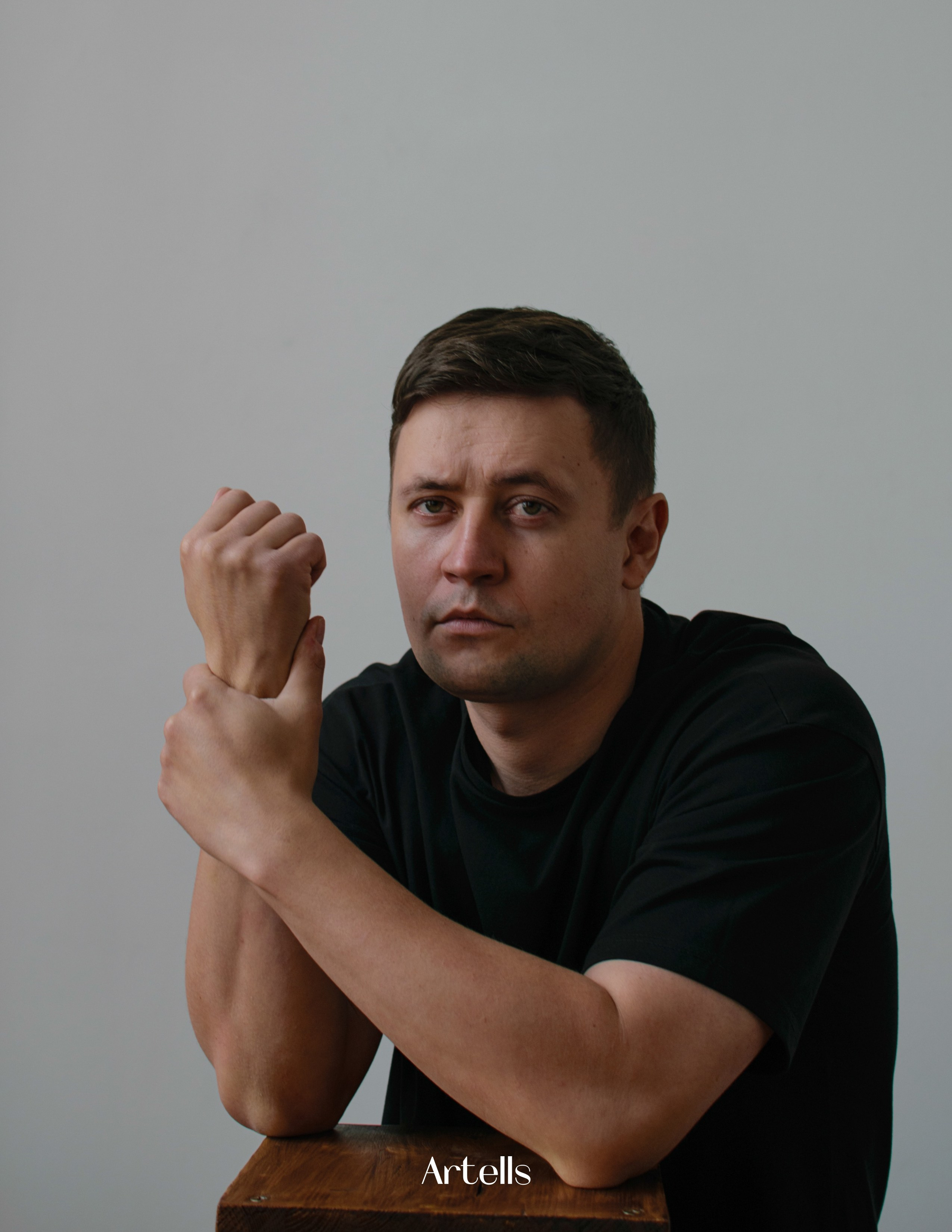 Портрет кинорежиссера Александра Кузовкова, опубликованный в&nbsp;журнале Artells, New York, NY. Фотограф Ульяна Красикова.