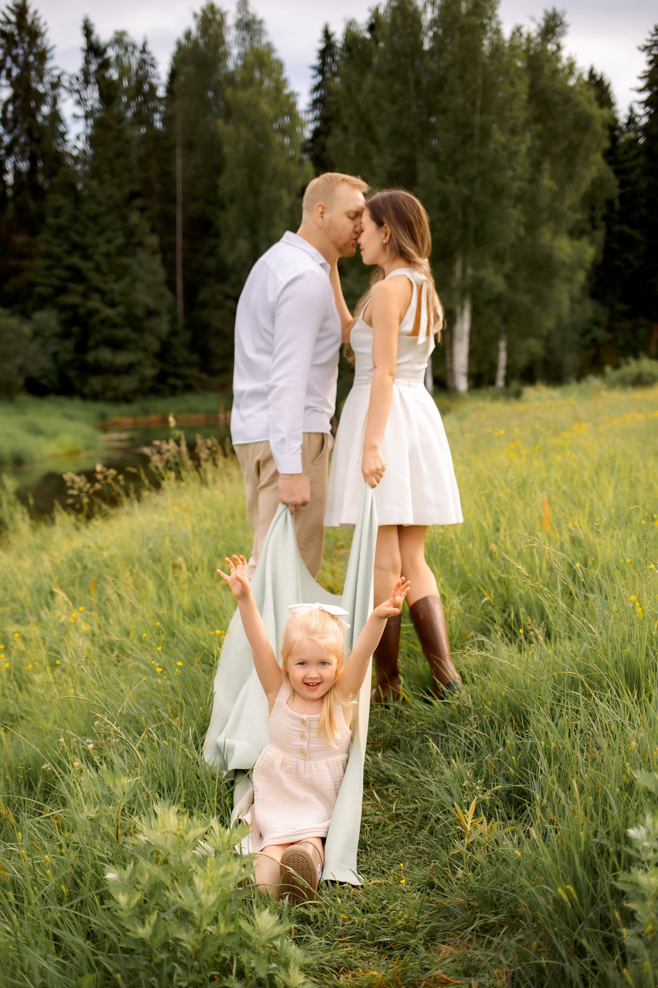Семейная фотопрогулка на природе. Зотова Алена — семейный и женский фотограф в Зеленограде