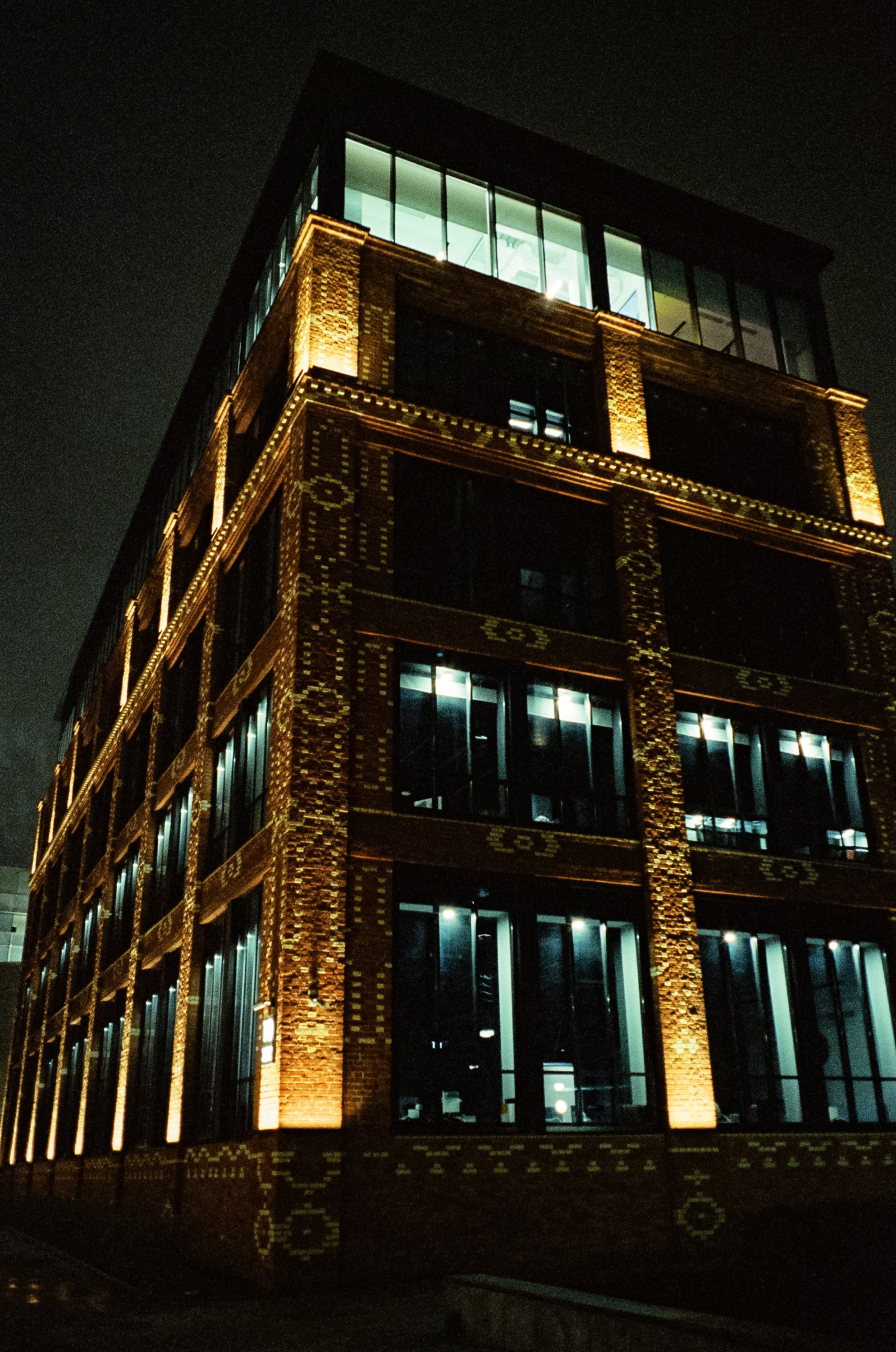 Мясницкая, Сретенский бульвар, Скаковая улица (РусИмп) / Bessa-T — Ultron 28 mm 2 / SFL 500T @800