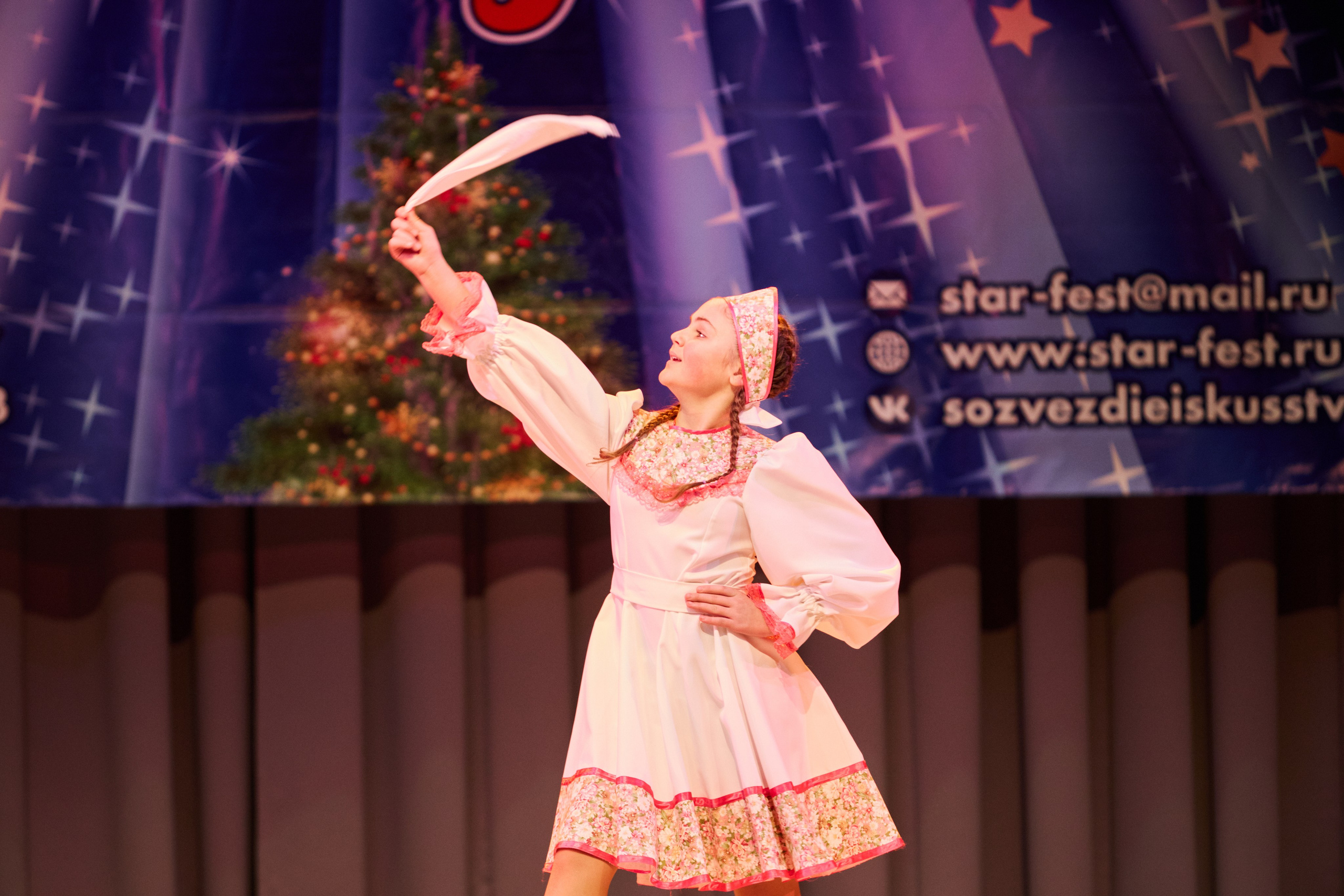 Конкурс юных артистов