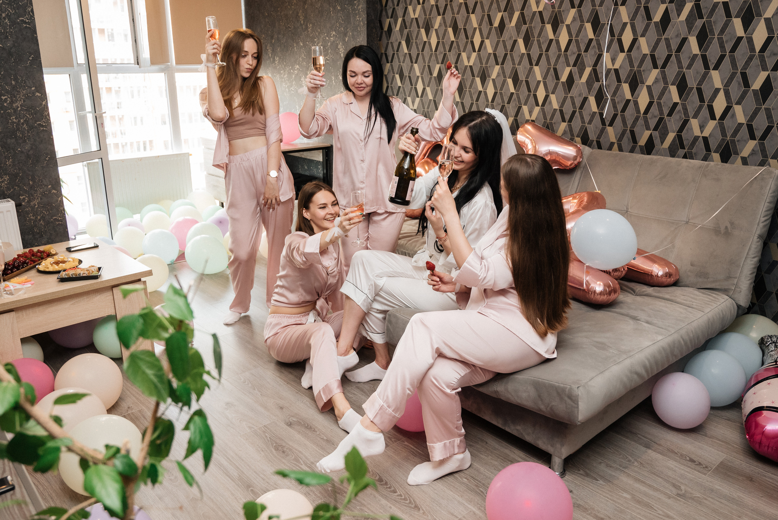 Девичник Юли. Свадебный и портретный фотограф в Липецке Юлия Свит