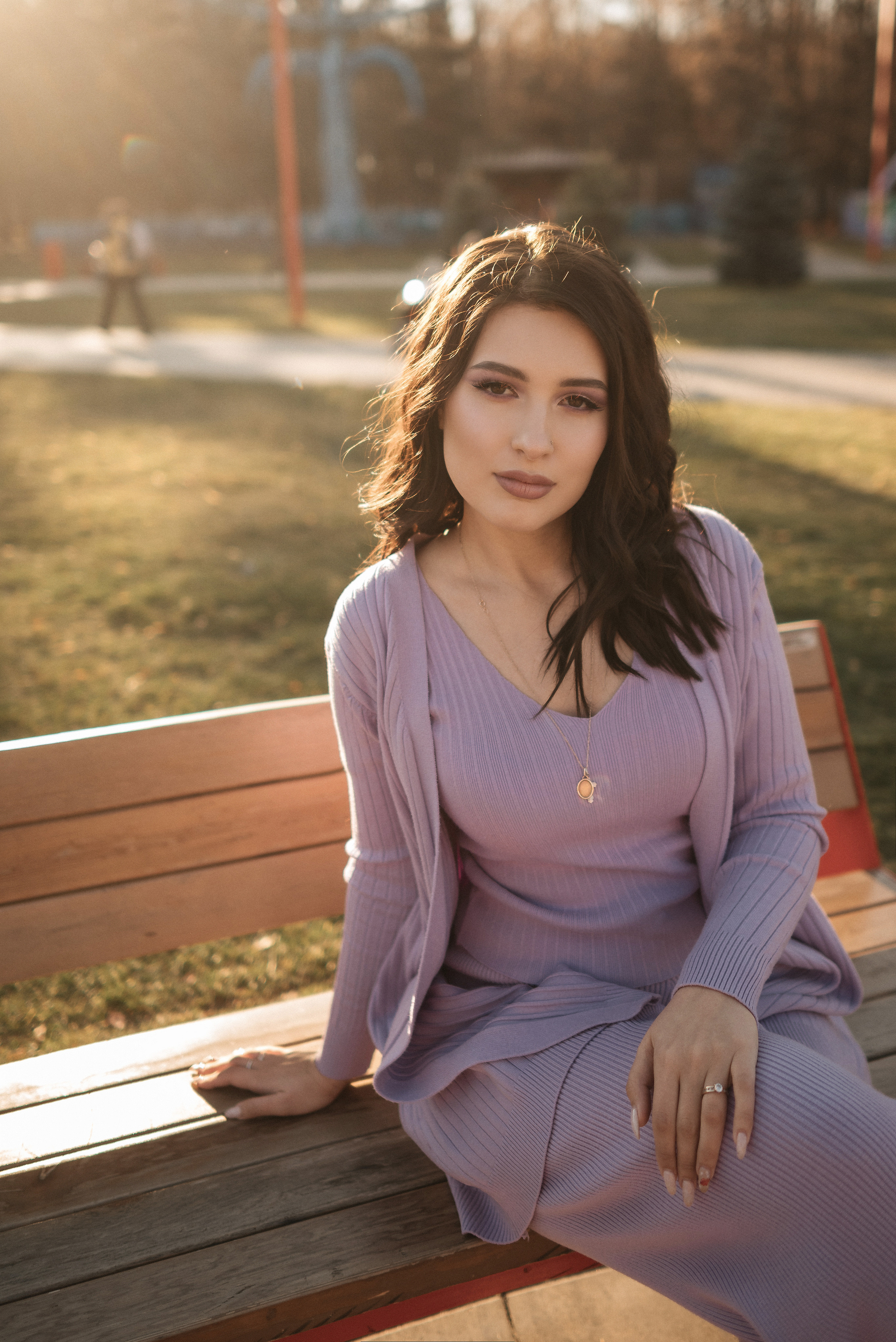 Яркая Ксюша в парке осенью. Свадебный и портретный фотограф в Липецке Юлия Свит