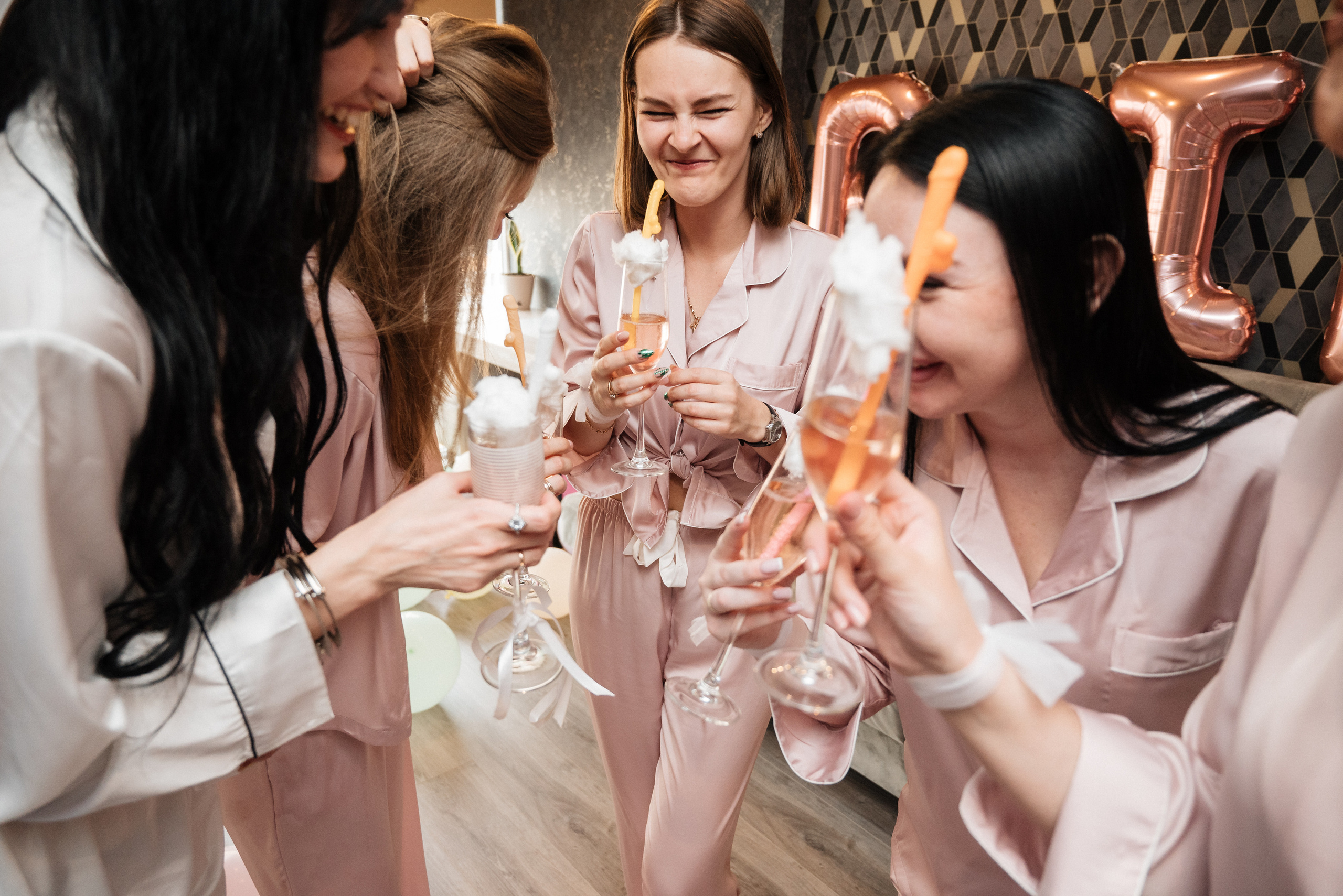 Девичник Юли. Свадебный и портретный фотограф в Липецке Юлия Свит