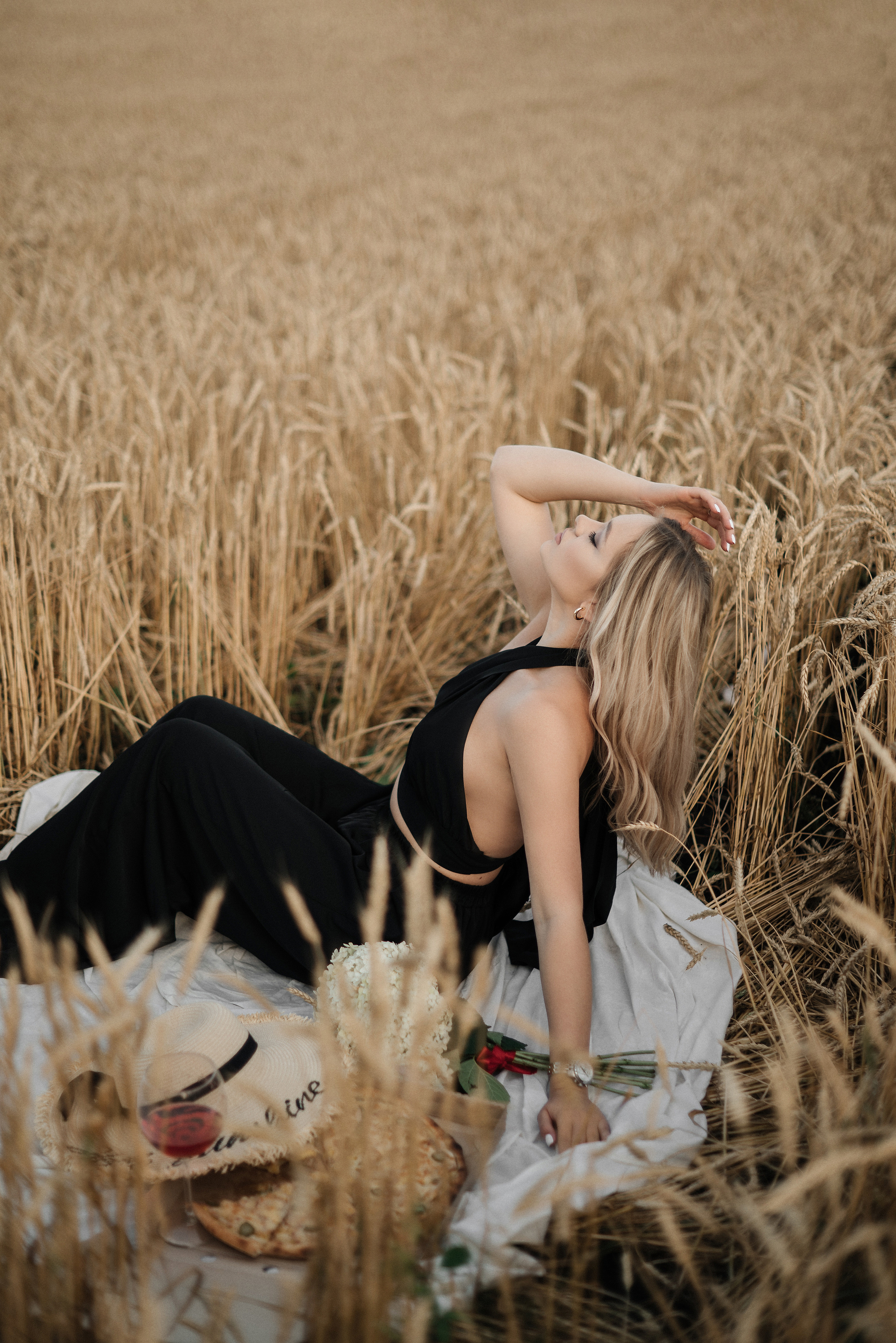 Поля в пшеничном поле. Свадебный и портретный фотограф в Липецке Юлия Свит