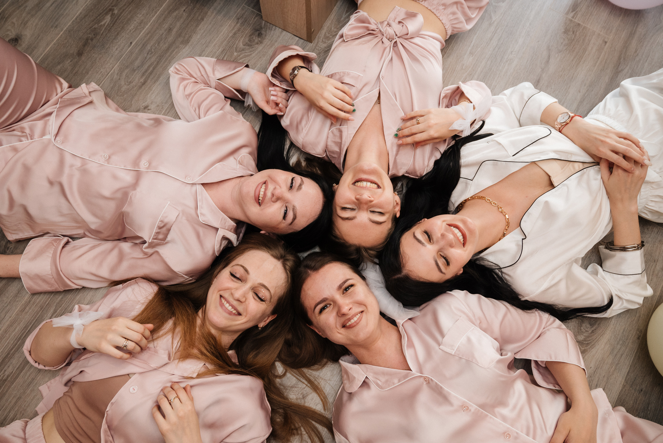 Девичник Юли. Свадебный и портретный фотограф в Липецке Юлия Свит